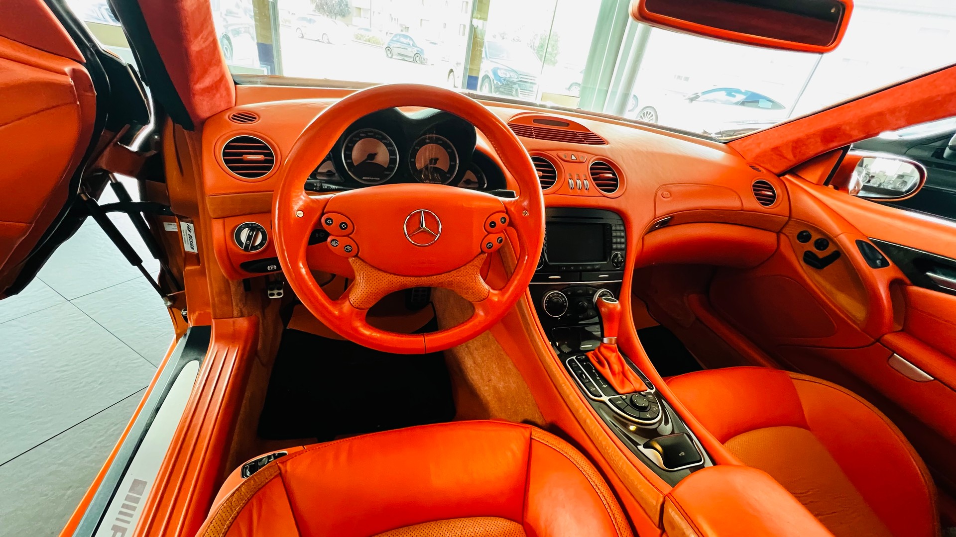 MERCEDES-BENZ SL 65 AMG Automatic-image-14