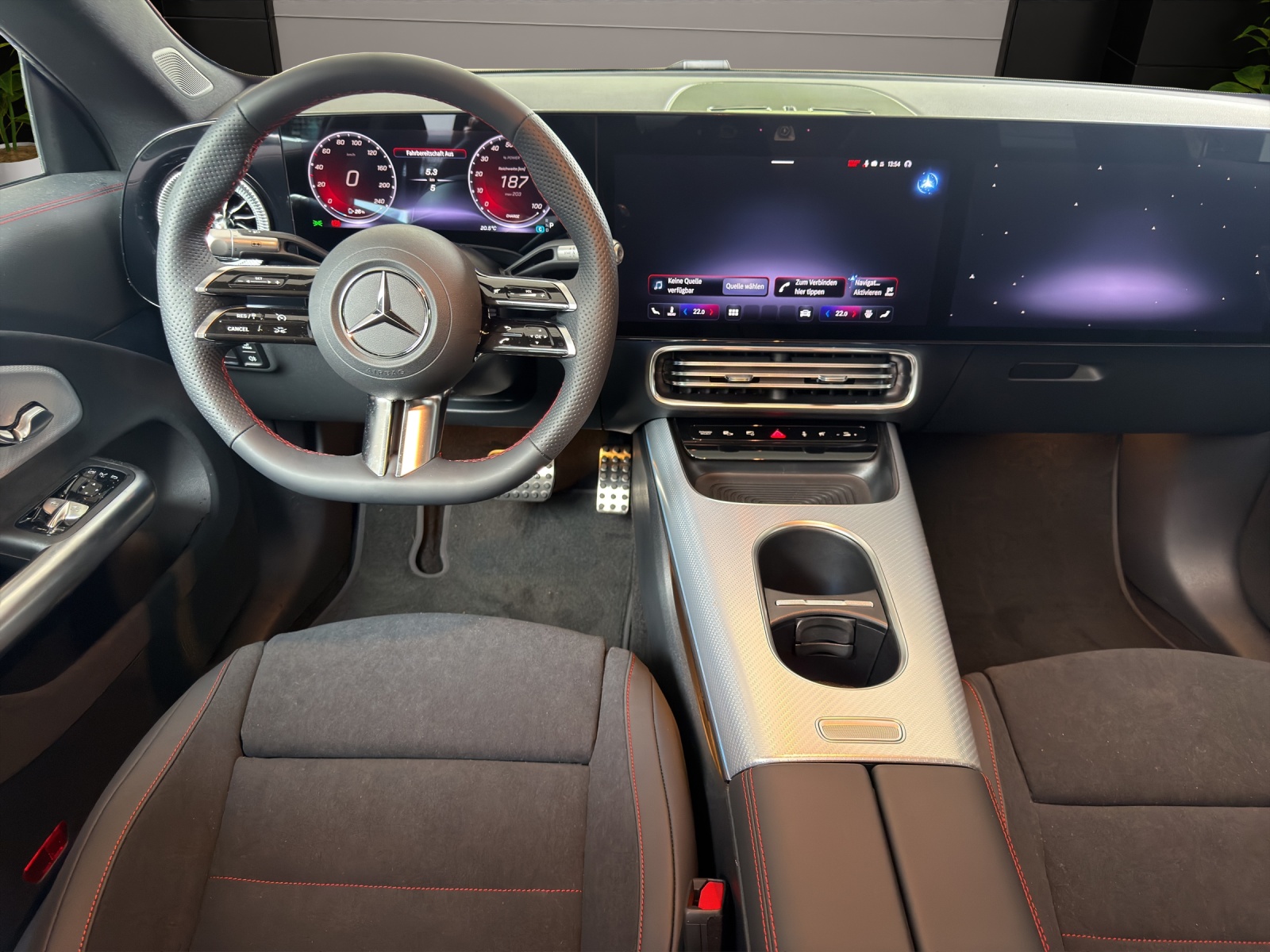 MERCEDES-BENZ CLA 250+ 85 kWh EQ-image-11