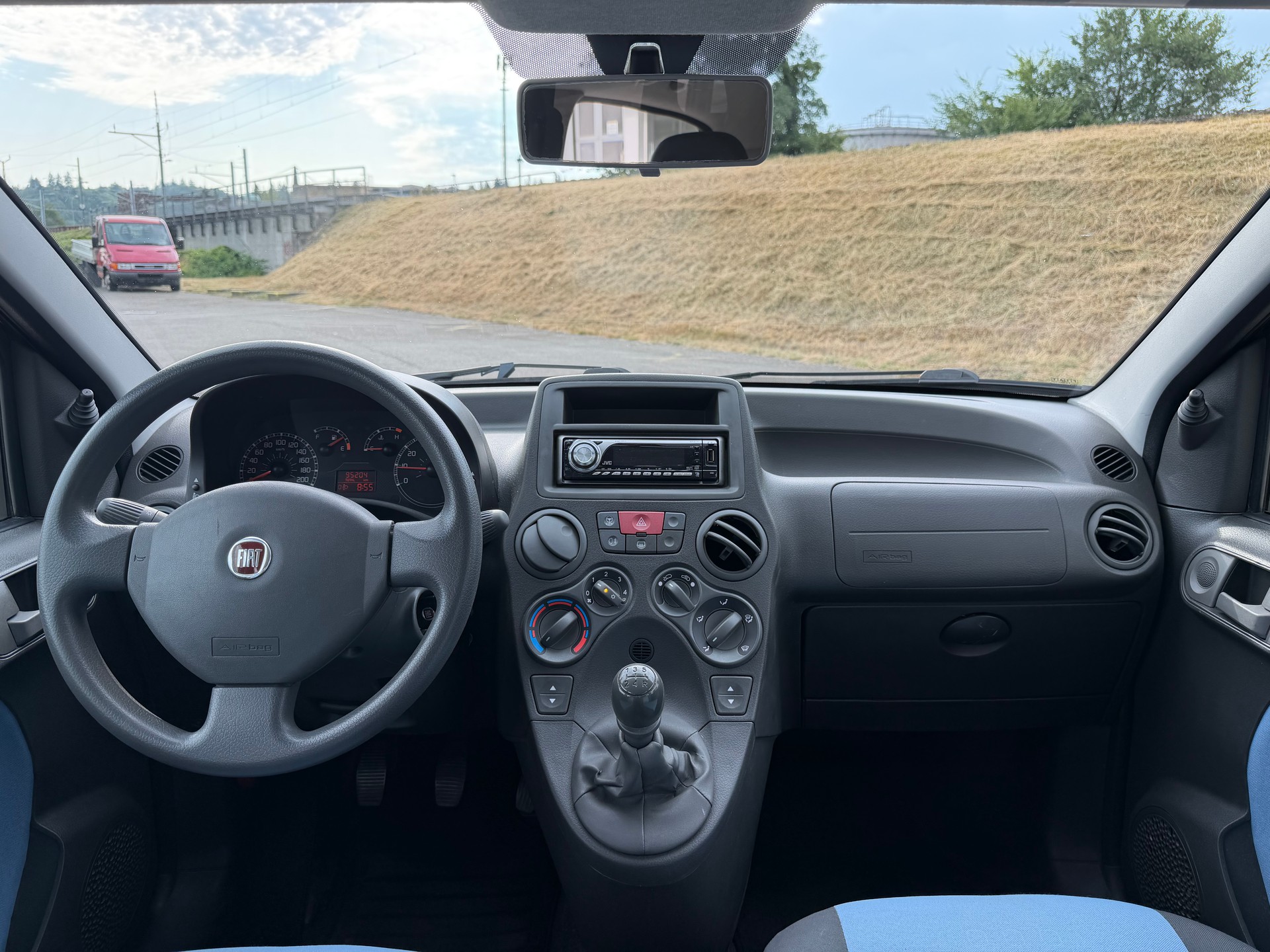 FIAT Panda 1.2 Emotion-image-8