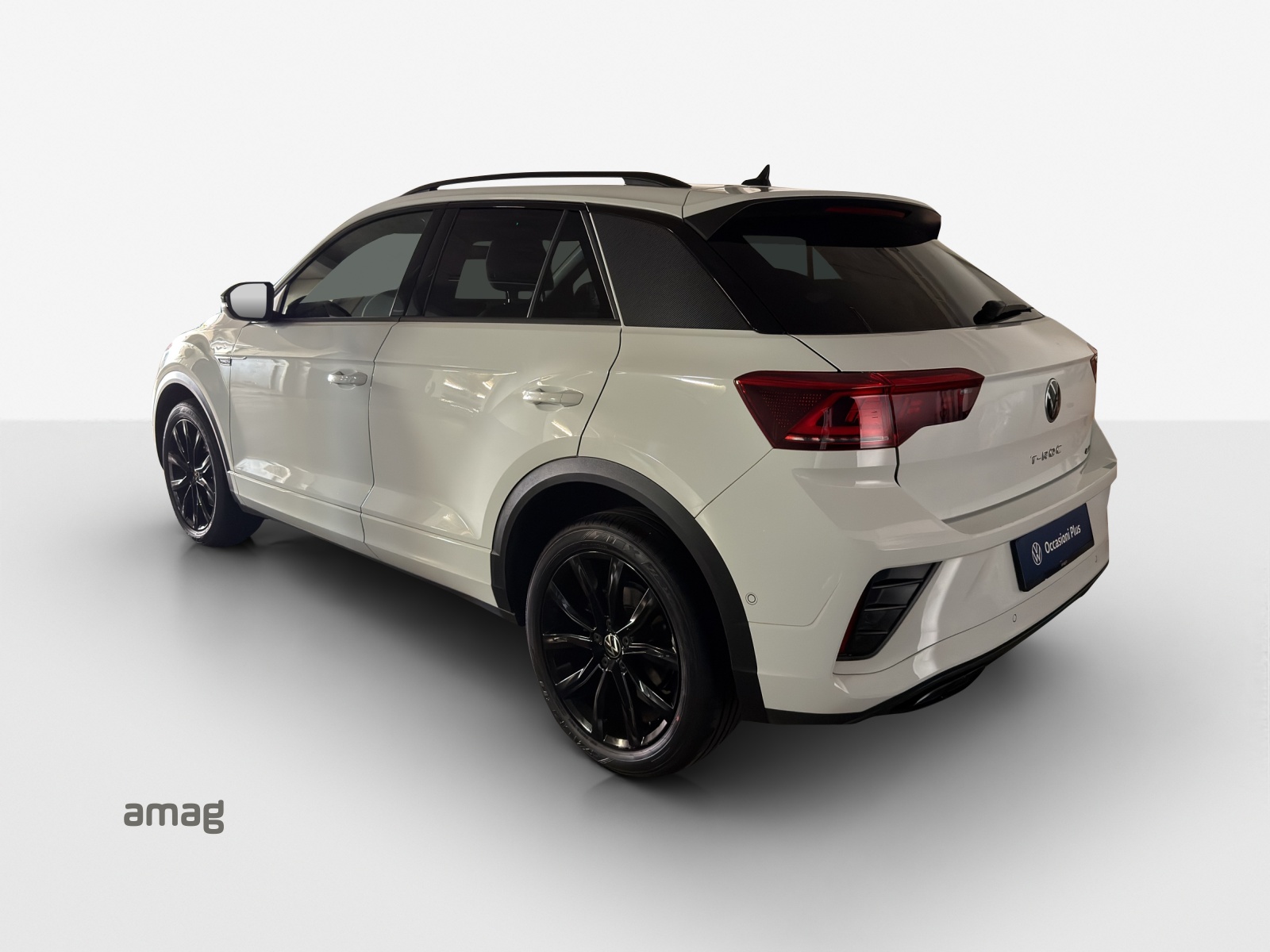 VW T-Roc 2.0 TSI R-Line DSG 4Motion-image-2