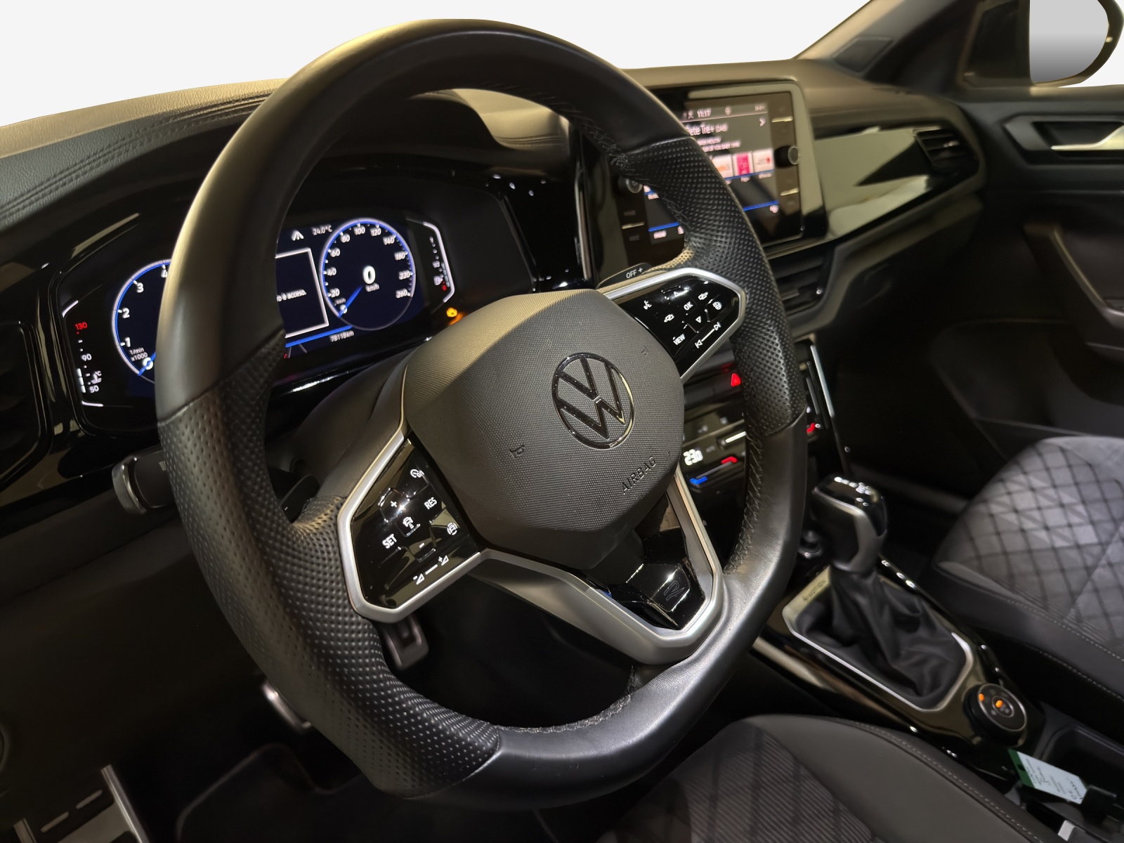 VW T-Roc 2.0 TSI R-Line DSG 4Motion-image-15