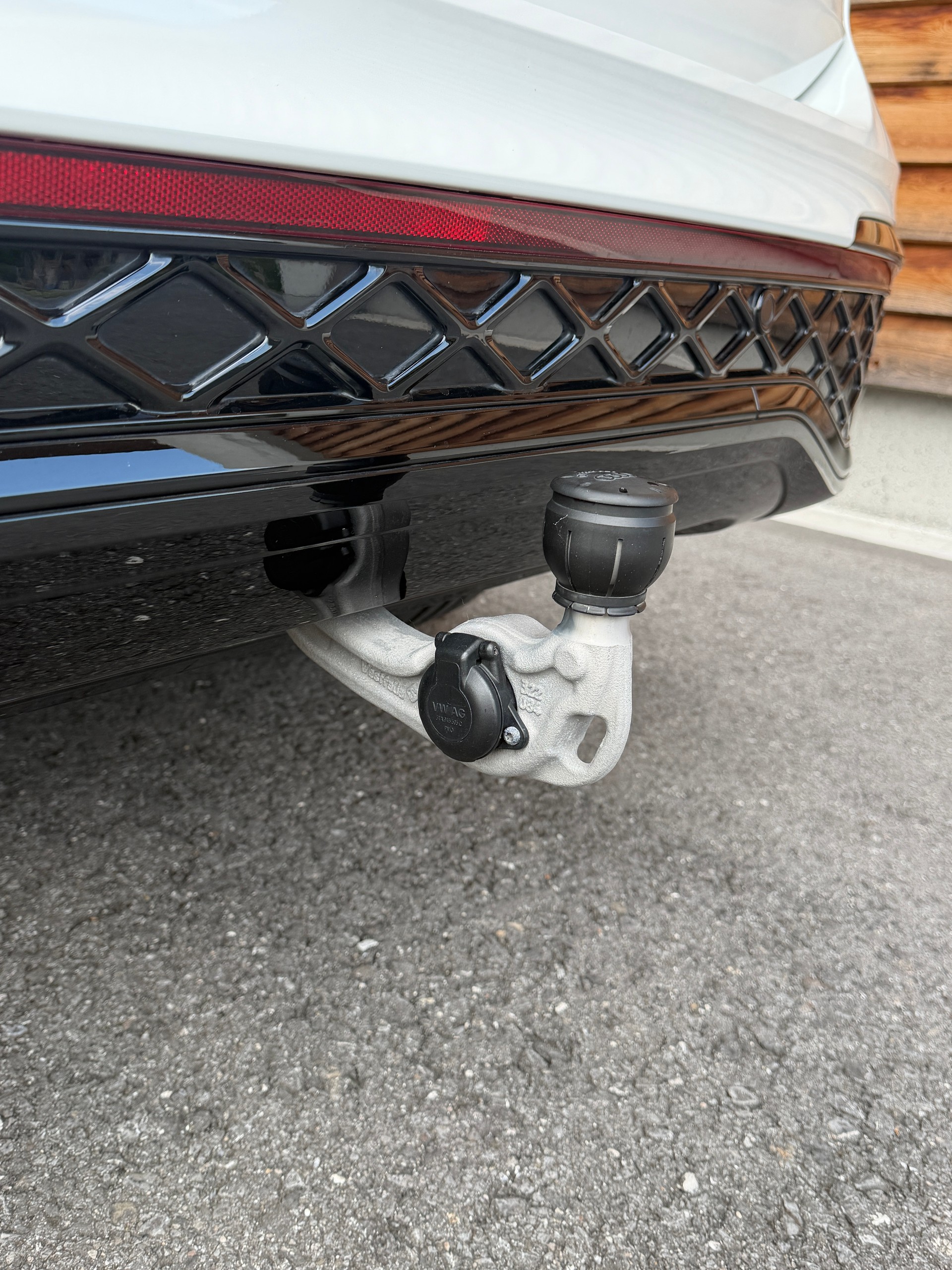 VW 2.0 TSI R-Line DSG 4motion-image-18