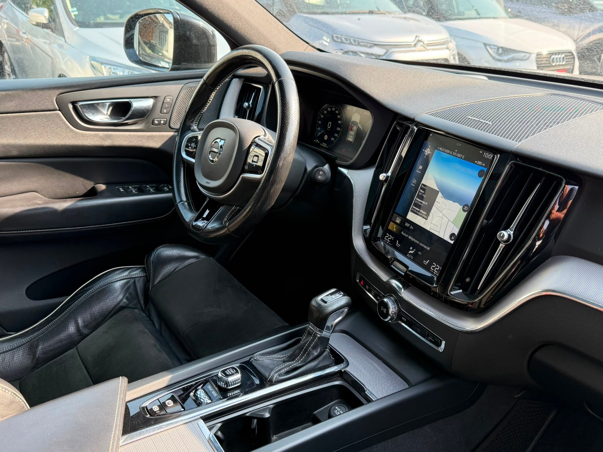 VOLVO XC60 T5 AWD R-Design Geartronic-image-9