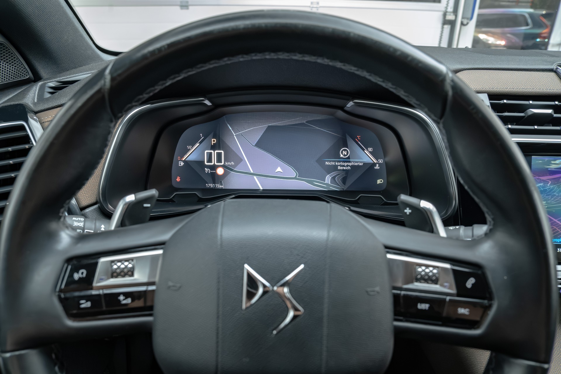 DS AUTOMOBILES DS 7 Crossback 1.6 THP SO Chic Automatic-image-12
