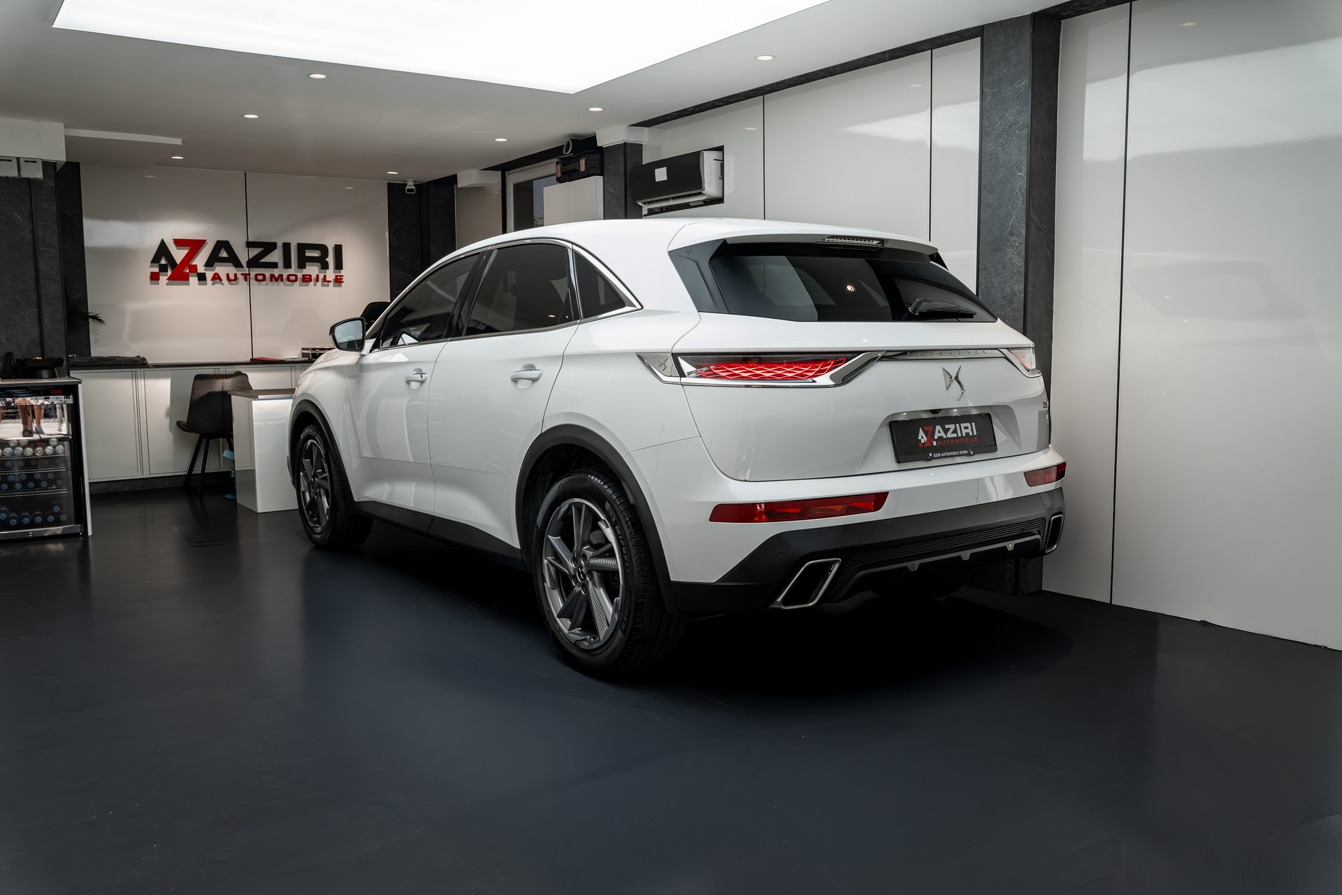 DS AUTOMOBILES DS 7 Crossback 1.6 THP SO Chic Automatic-image-5