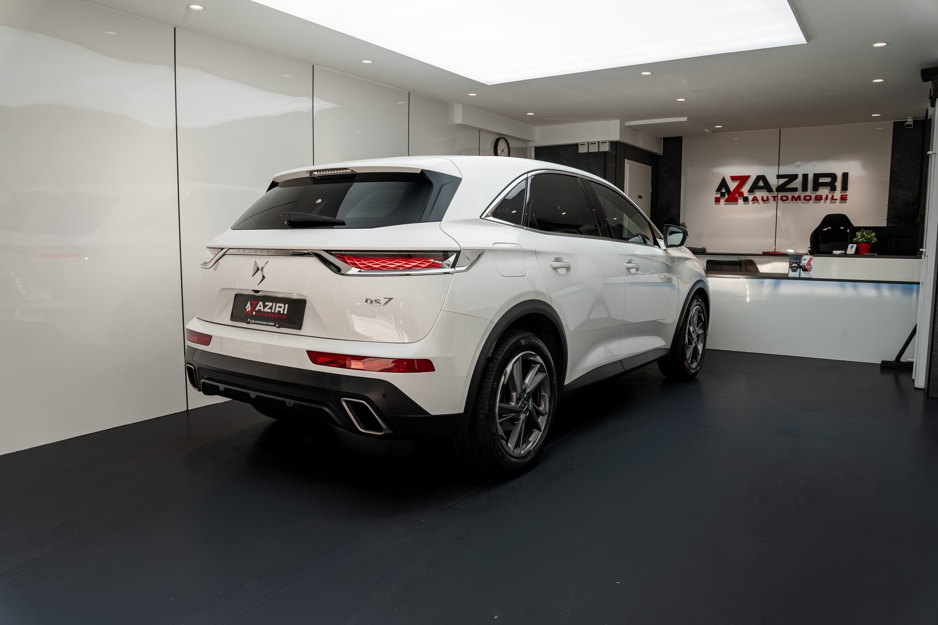 DS AUTOMOBILES DS 7 Crossback 1.6 THP SO Chic Automatic-image-3