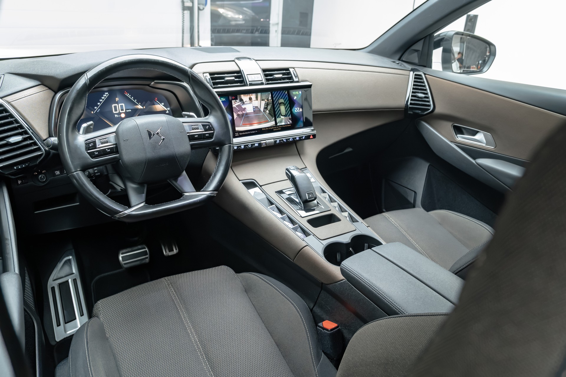 DS AUTOMOBILES DS 7 Crossback 1.6 THP SO Chic Automatic-image-11