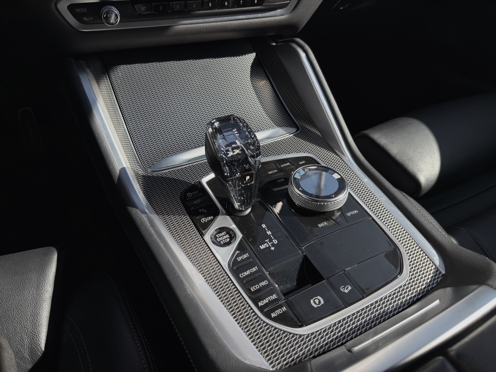 BMW X6 xDrive 40i Steptronic M Sport-image-13