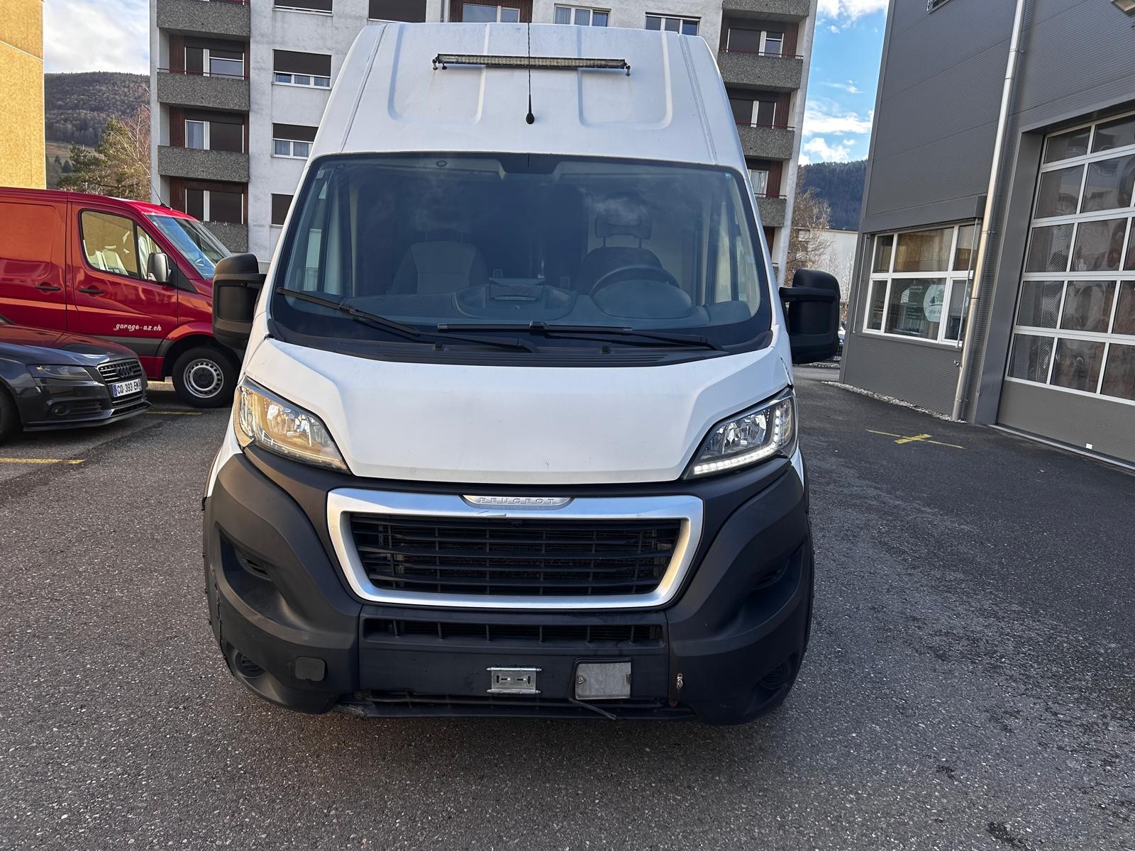 PEUGEOT 435 L4H3-image-0