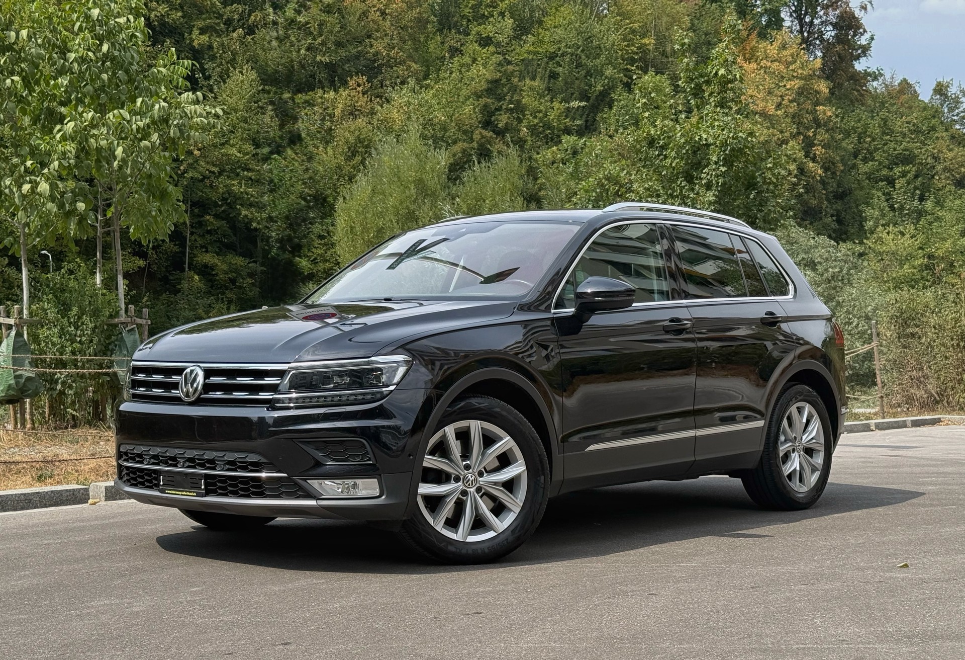 VW Tiguan 2.0TSI Highline 4Motion DSG-image-6