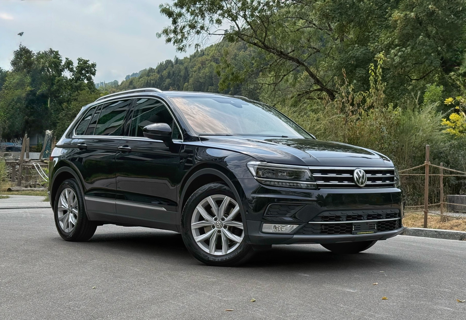 VW Tiguan 2.0TSI Highline 4Motion DSG-image-0
