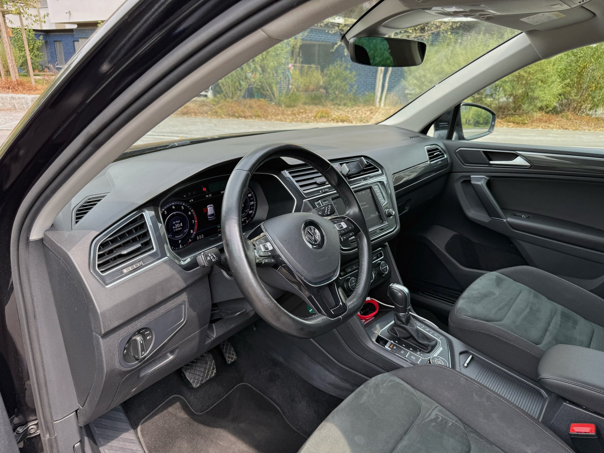 VW Tiguan 2.0TSI Highline 4Motion DSG-image-10