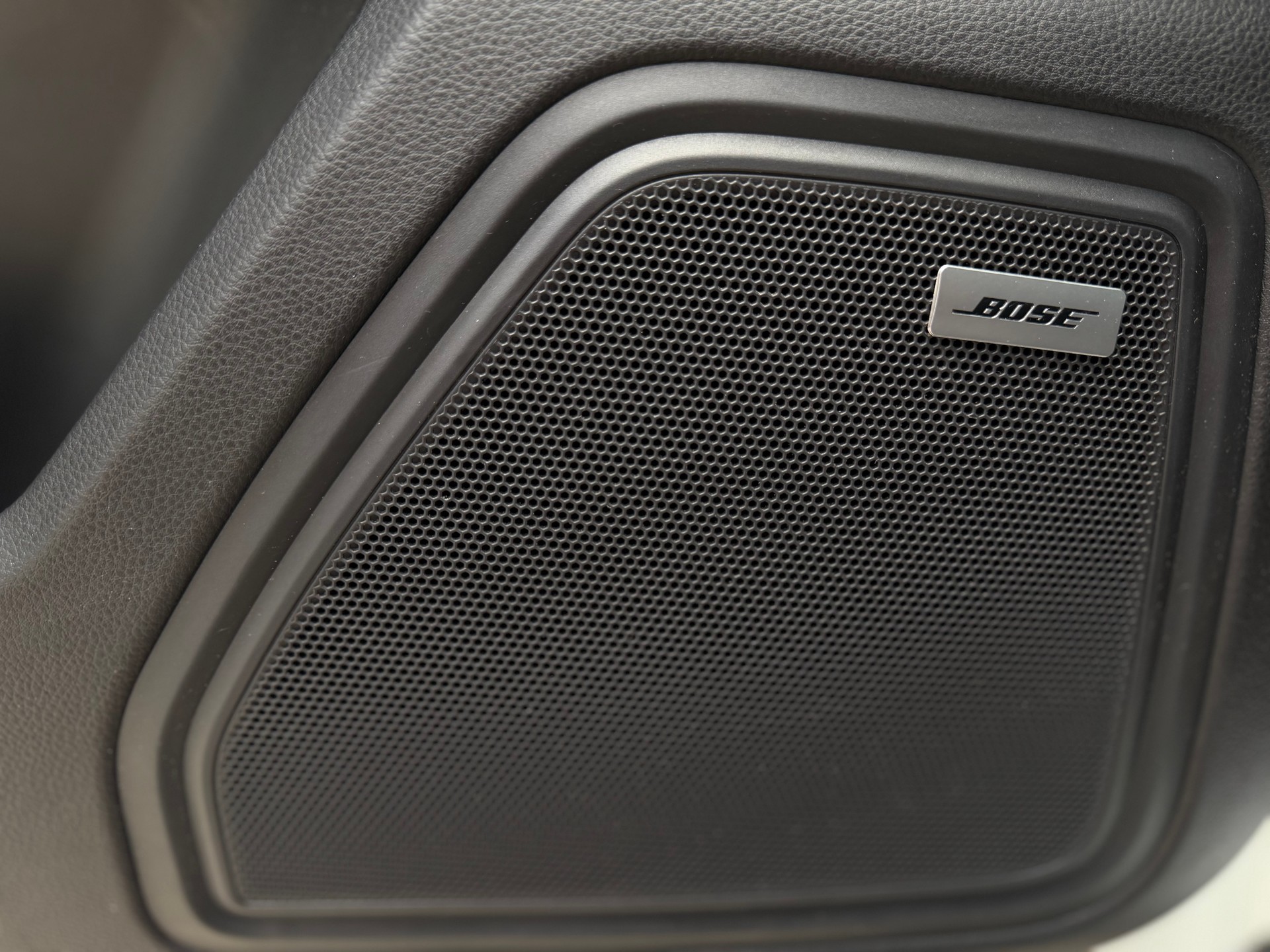 PORSCHE Macan PDK-image-25