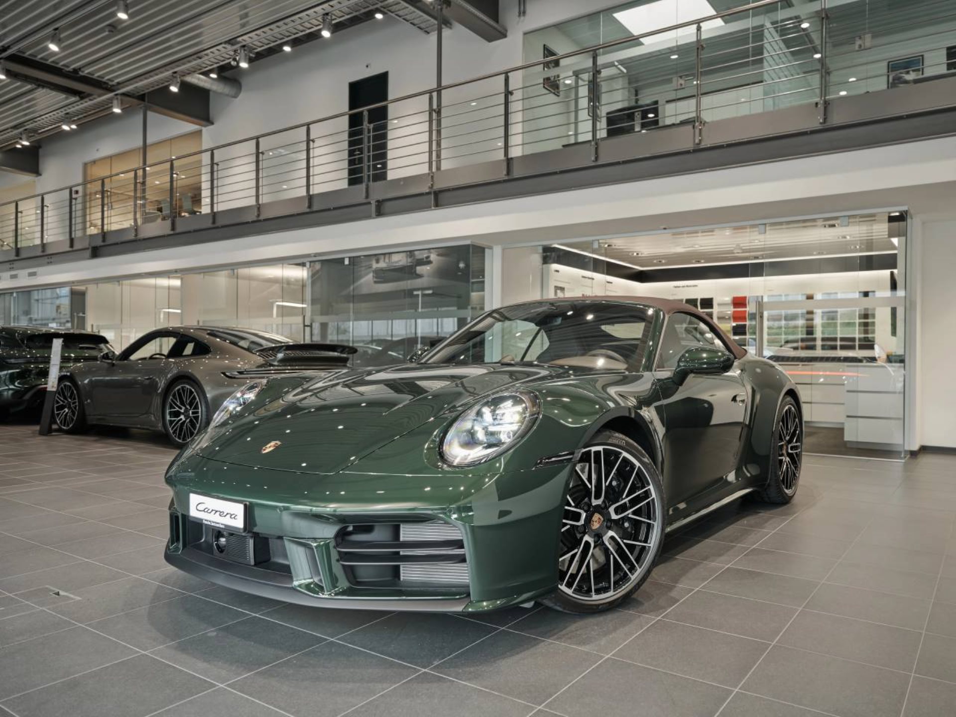 PORSCHE 911 Carrera 4S Cabriolet-image-15