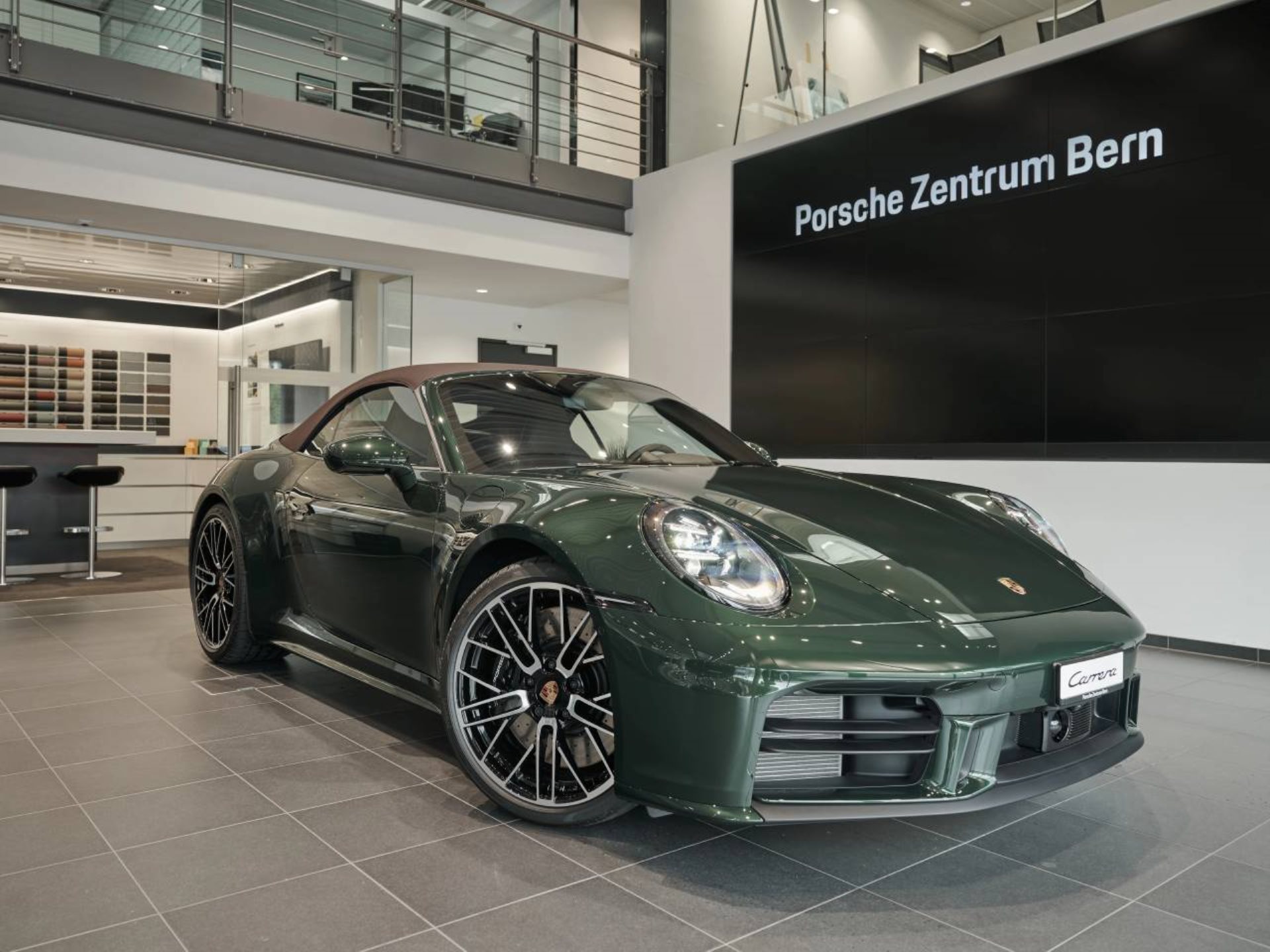 PORSCHE 911 Carrera 4S Cabriolet-image-10