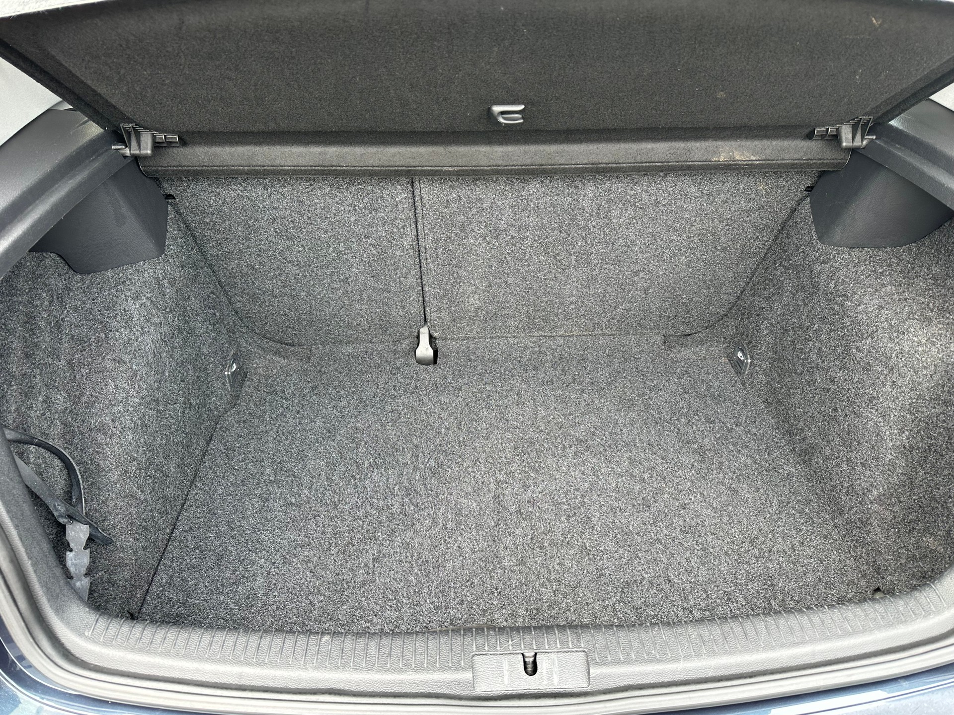 VW Golf 1.6 FSI Comfortline-image-9
