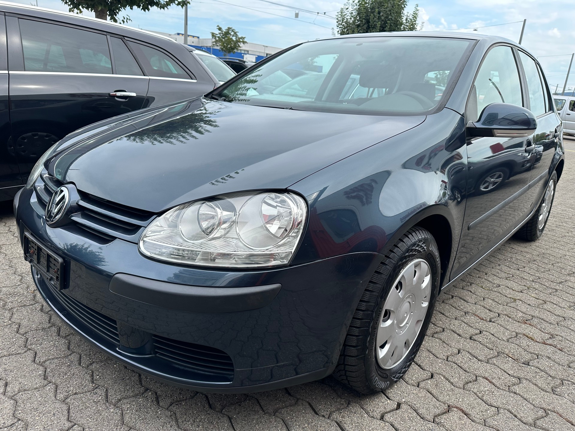 VW Golf 1.6 FSI Comfortline-image-1