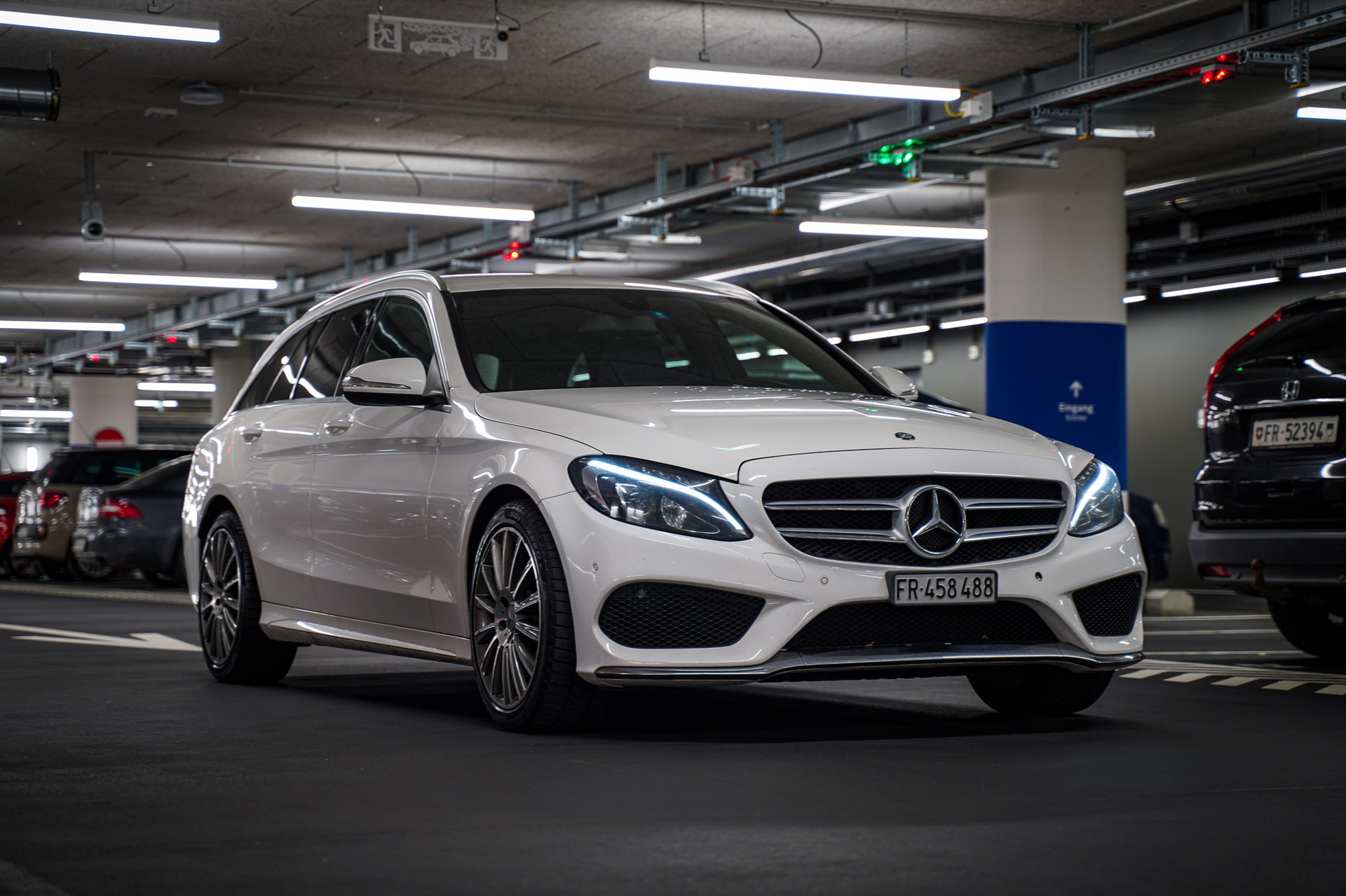 MERCEDES-BENZ C 220 BlueTEC AMG Line 7G-Tronic-image-0