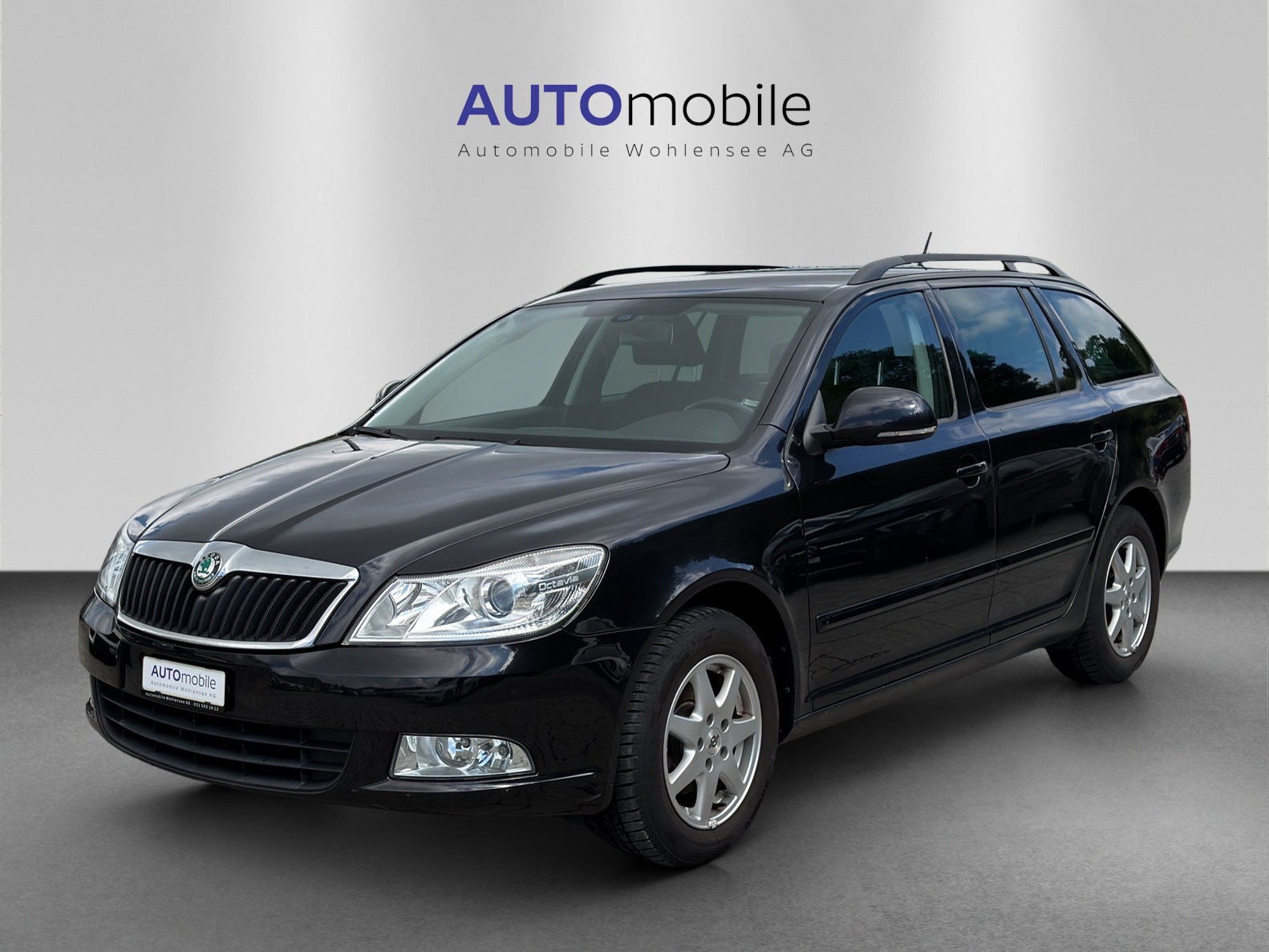 SKODA Octavia Combi 1.4 TSI Elegance DSG-image-1