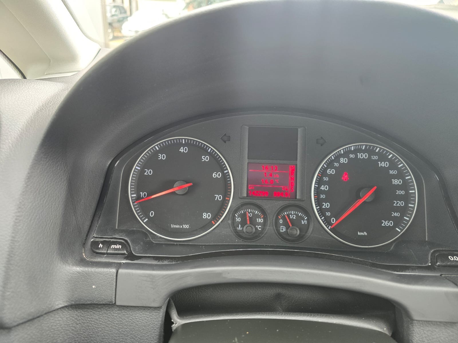 VW Golf Plus 1.6 FSI Trendline-image-13