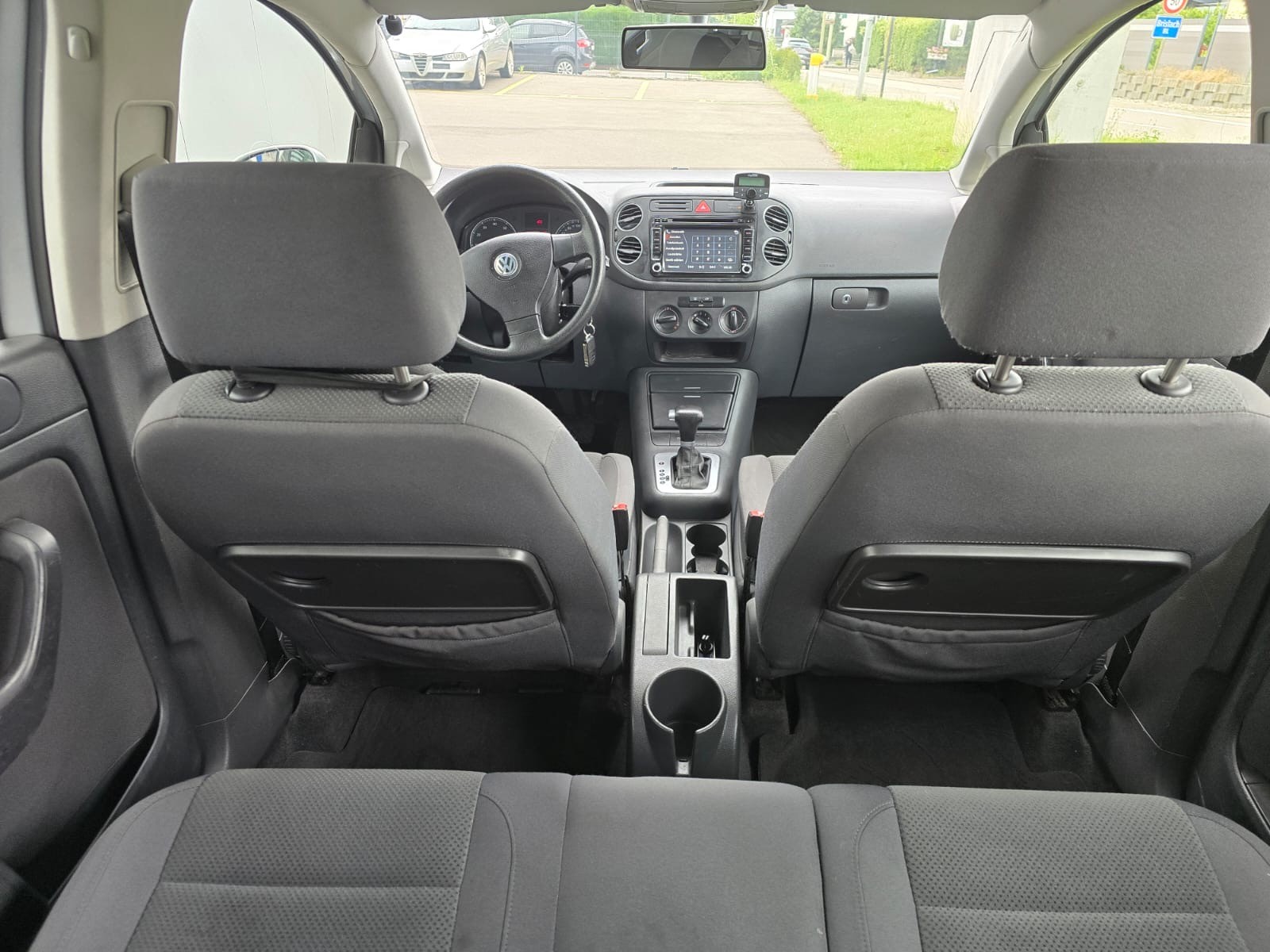VW Golf Plus 1.6 FSI Trendline-image-8