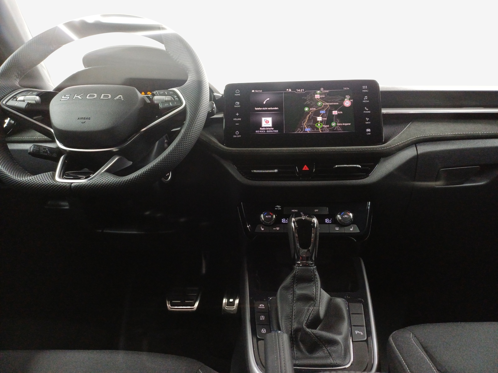 SKODA Fabia 1.5 TSI Dynamic DSG-image-8