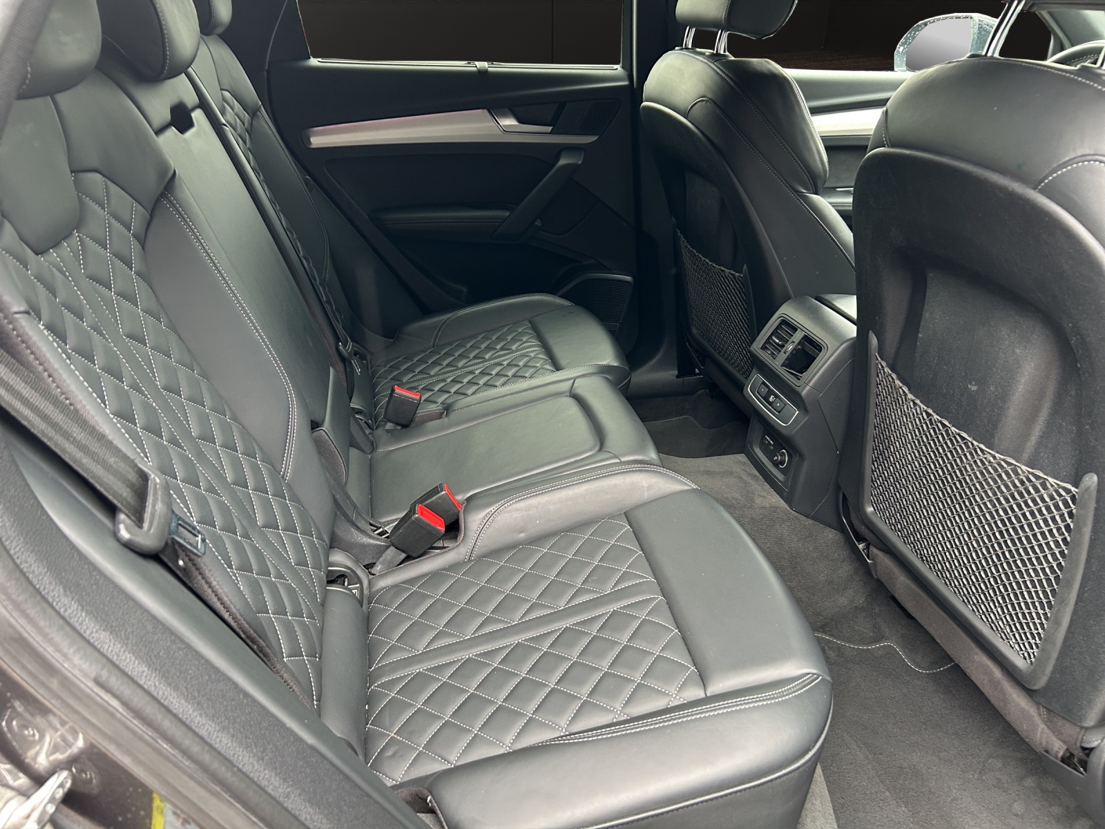 AUDI Q5 Sportback 55 TFSI e PHEV S line quattro S-tronic-image-16
