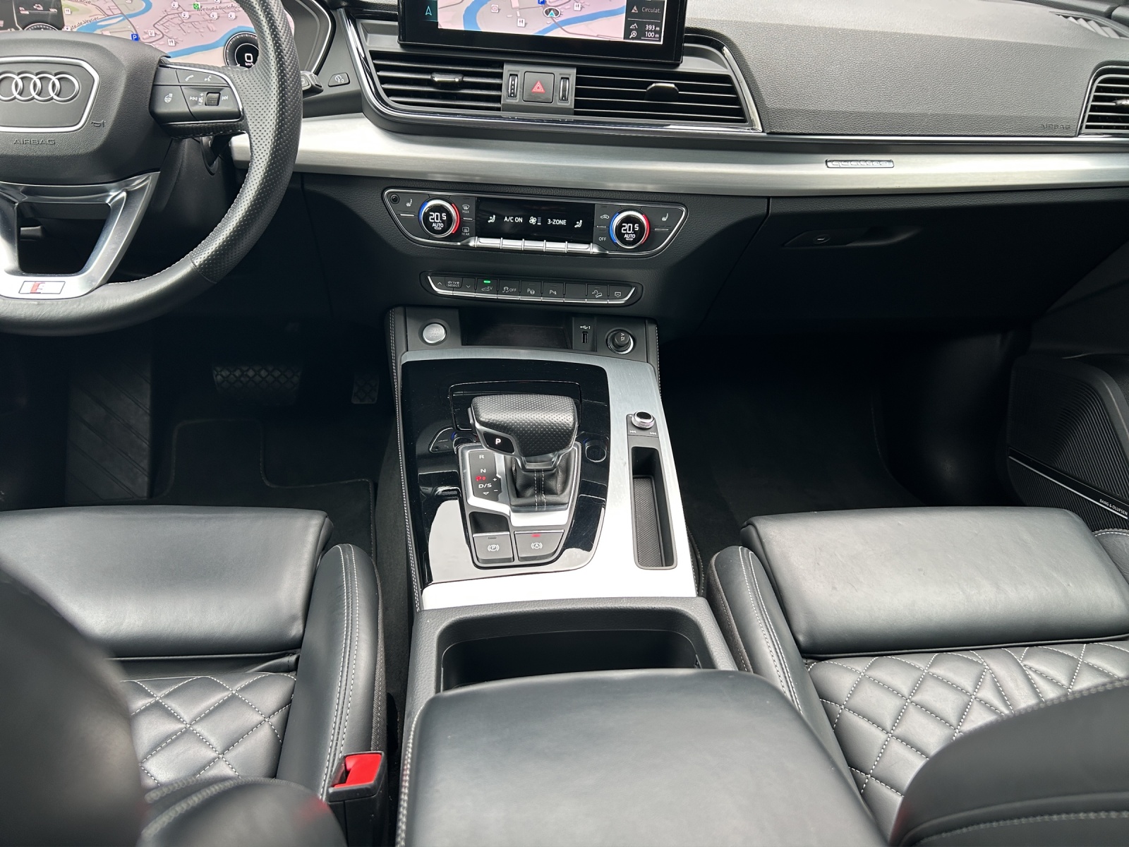 AUDI Q5 Sportback 55 TFSI e PHEV S line quattro S-tronic-image-13