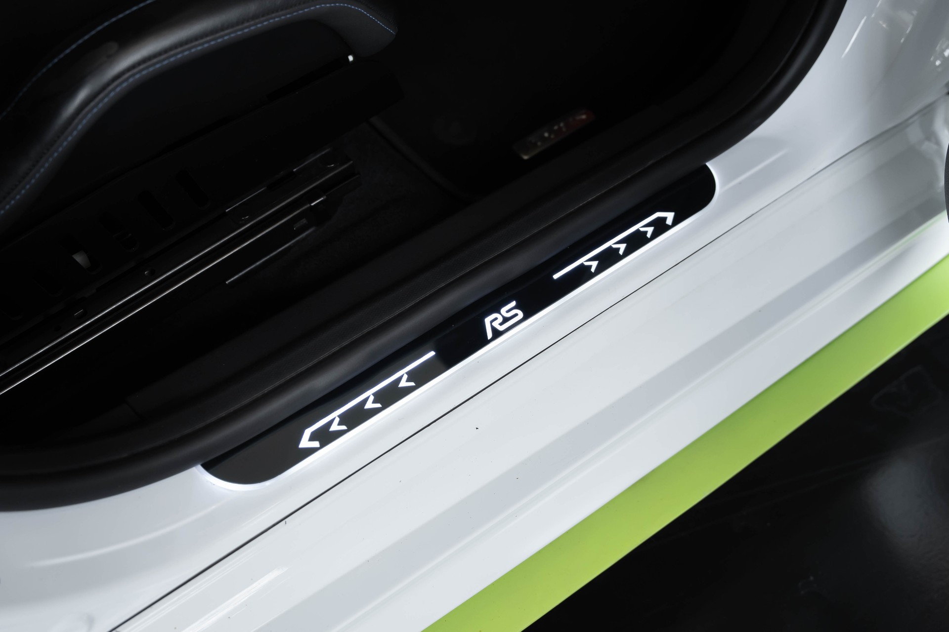 FORD Focus 2.3 EcoBoost RS AWD-image-36