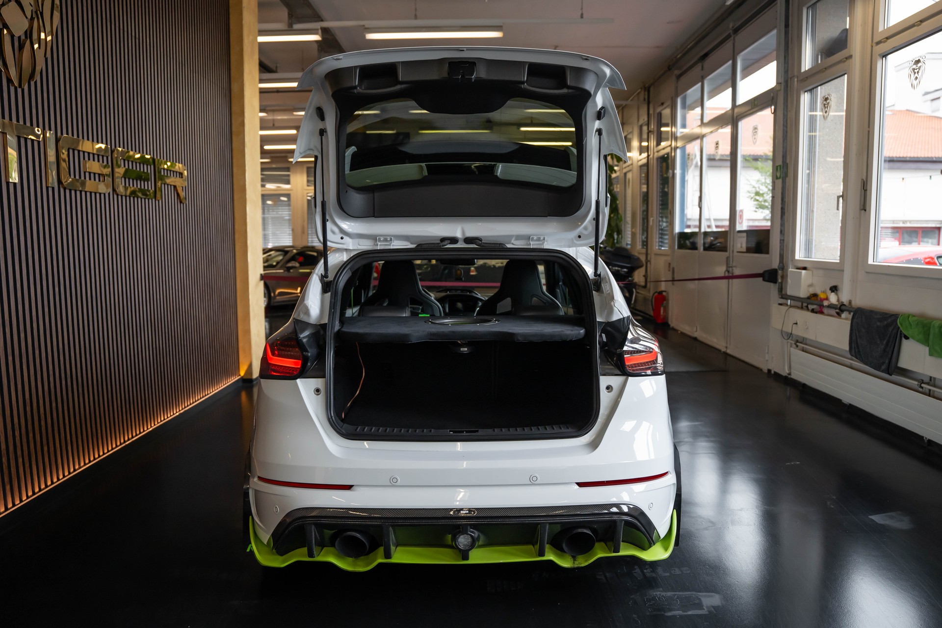 FORD Focus 2.3 EcoBoost RS AWD-image-5