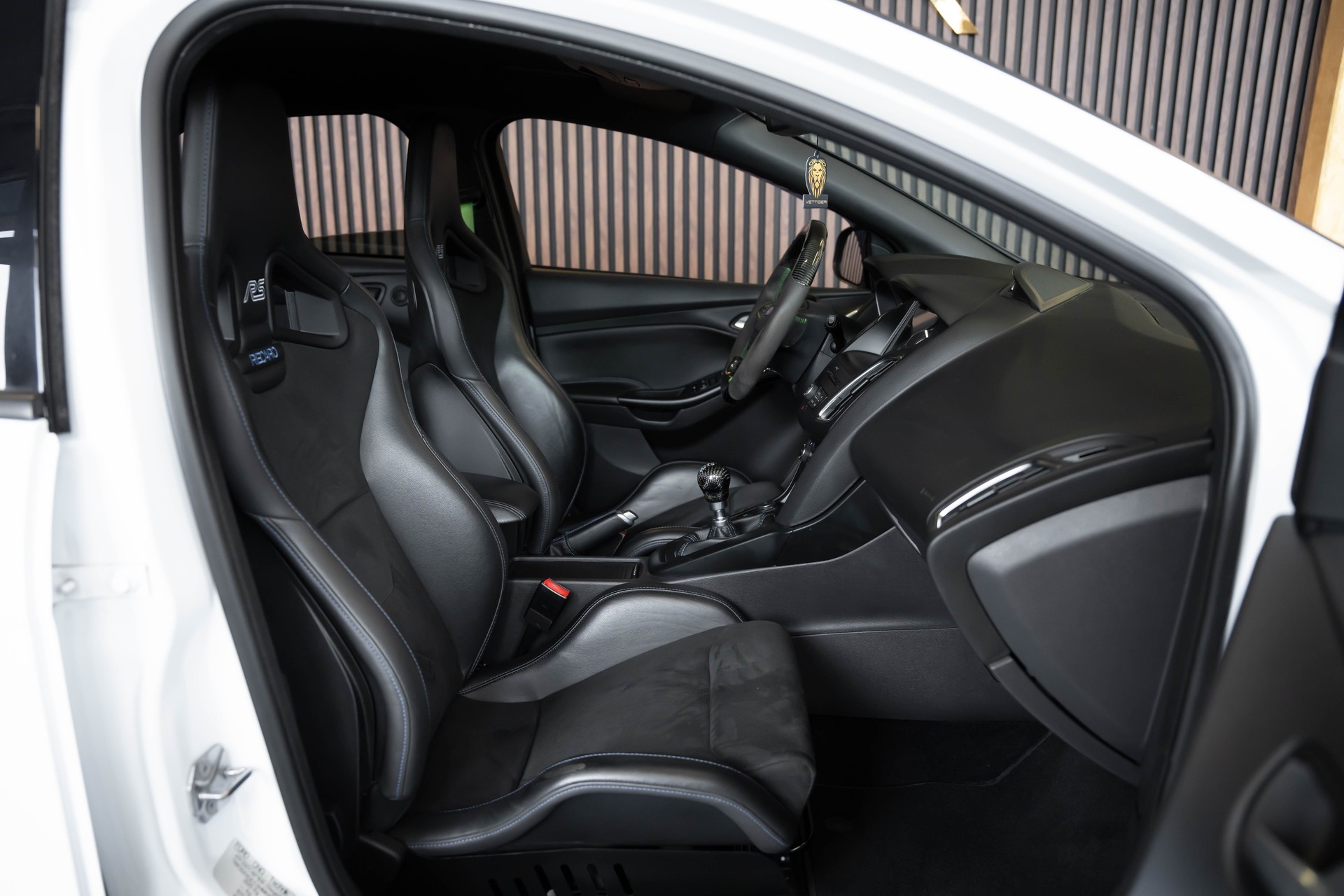 FORD Focus 2.3 EcoBoost RS AWD-image-20