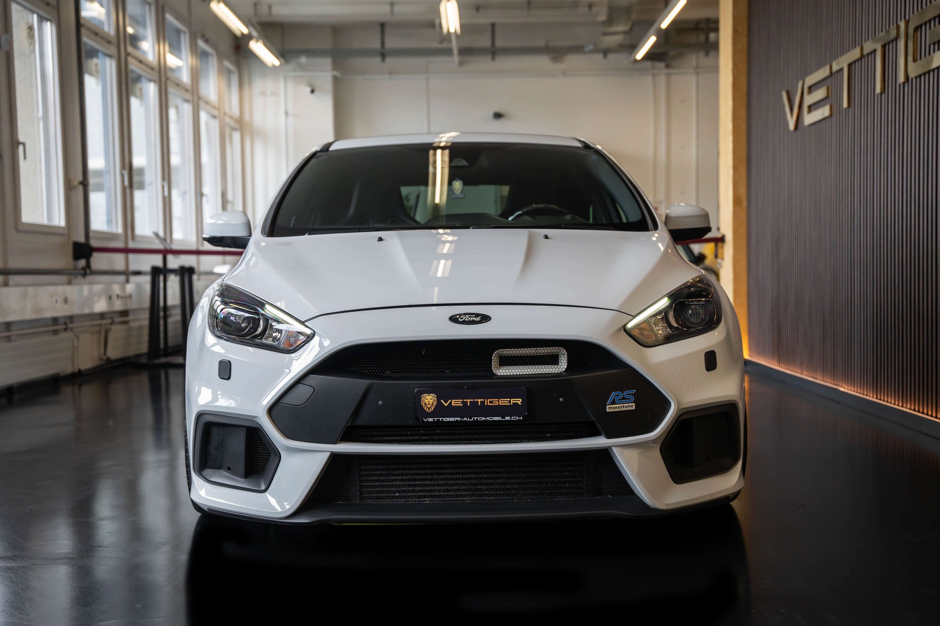 FORD Focus 2.3 EcoBoost RS AWD-showroom-element-1