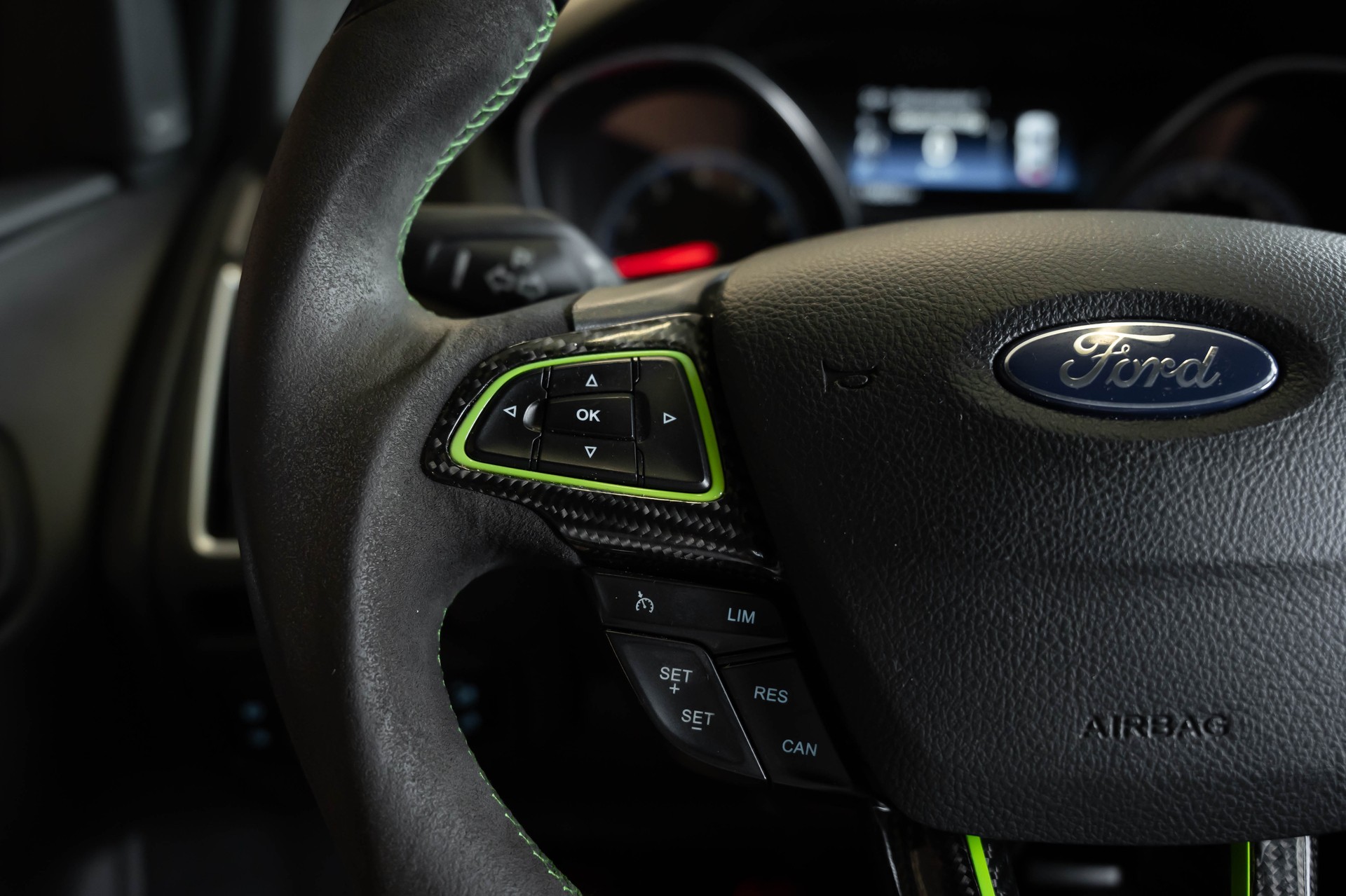 FORD Focus 2.3 EcoBoost RS AWD-image-33
