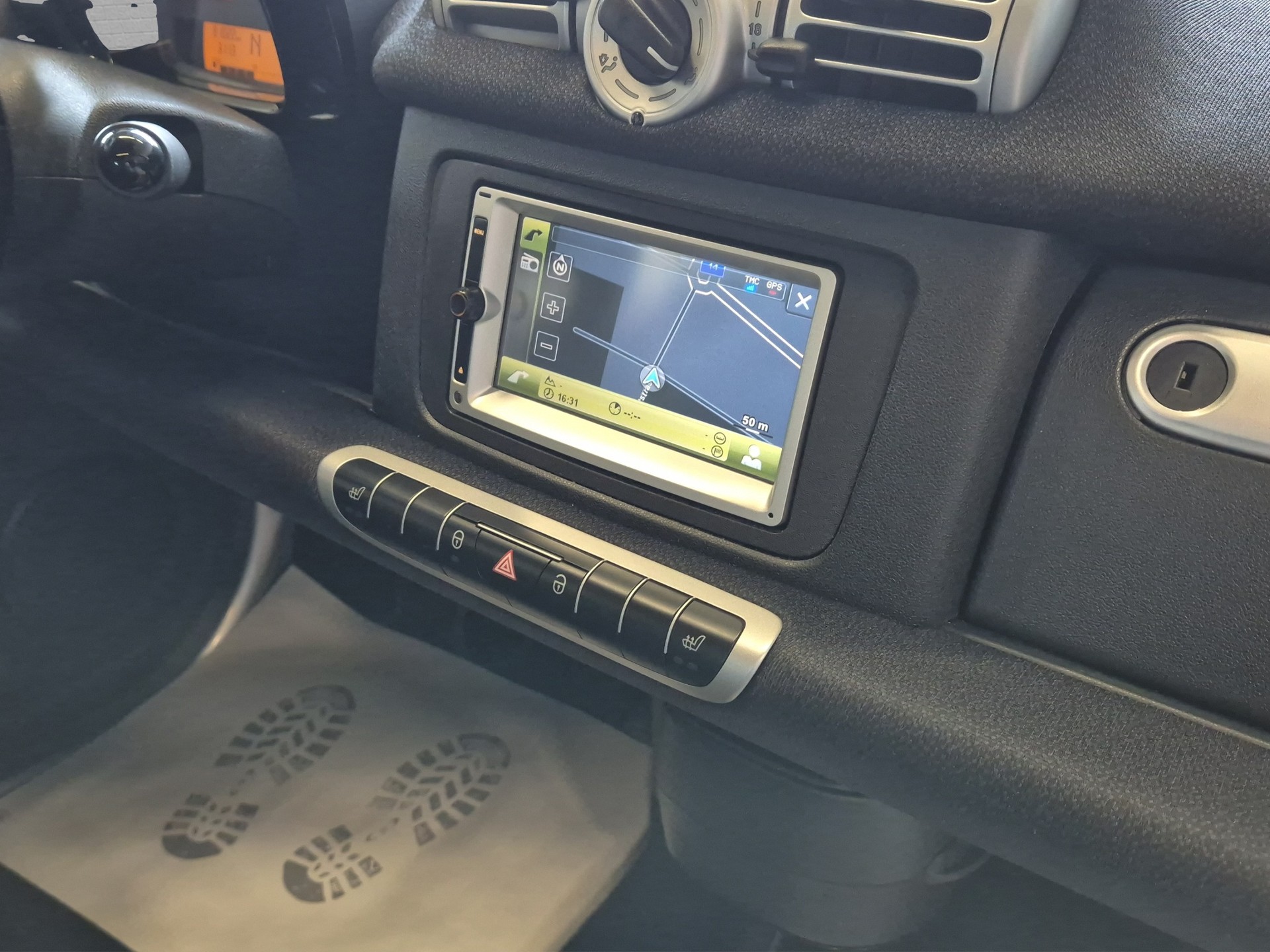 SMART fortwo passion softouch-image-26