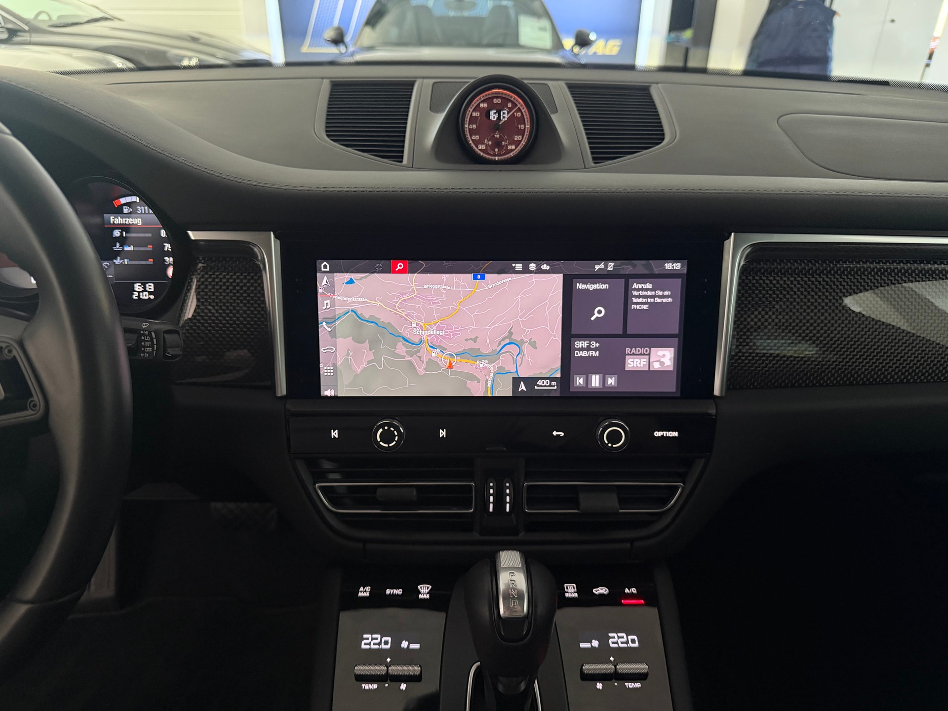PORSCHE Macan GTS PDK-image-10