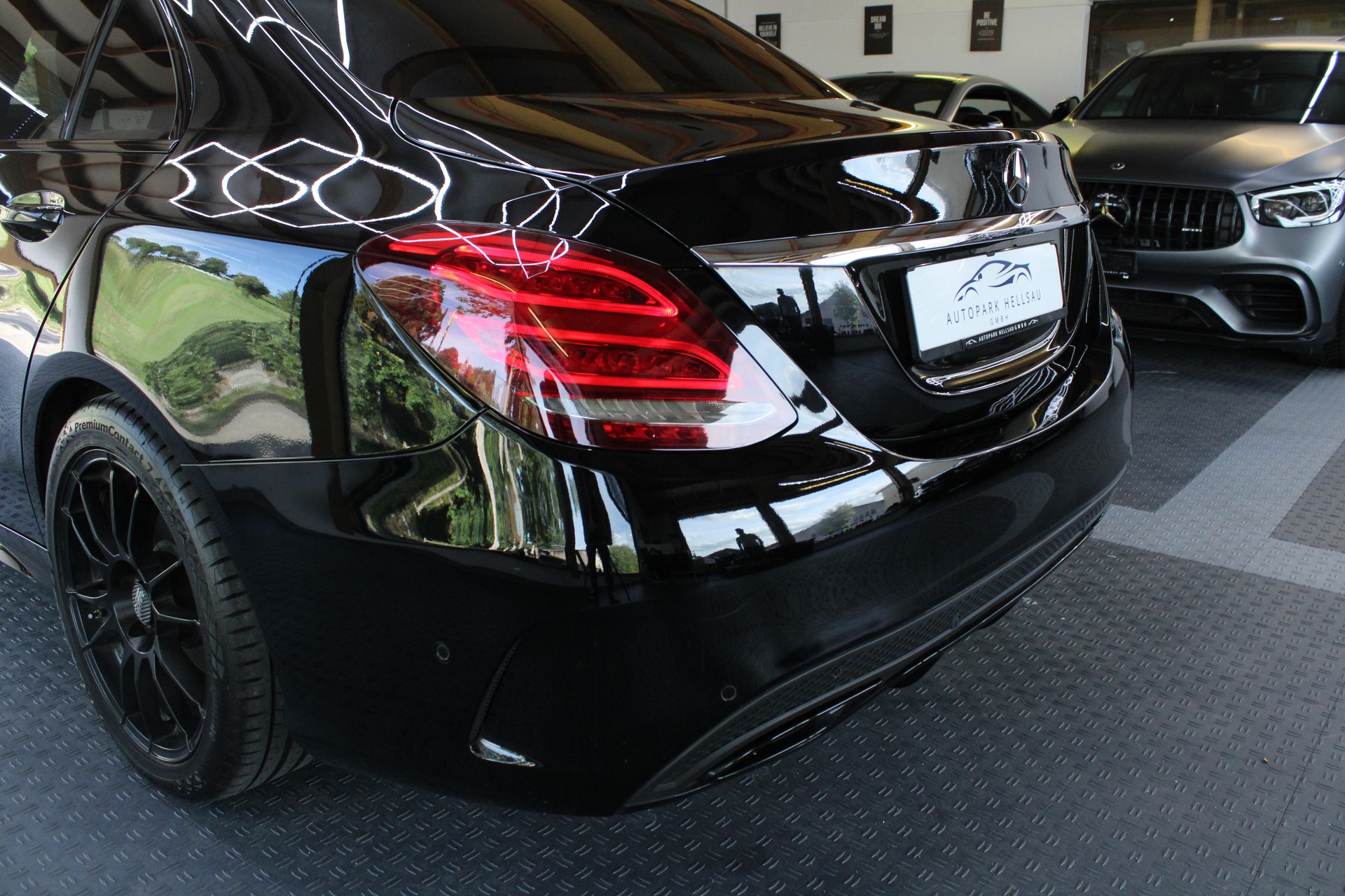 MERCEDES-BENZ C 200 BlueTEC AMG Line 7G-Tronic-image-6
