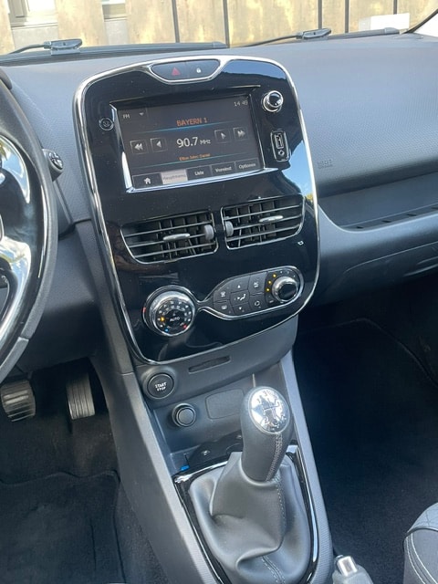 RENAULT Clio Grandtour 0.9 12V Dynamique-image-19