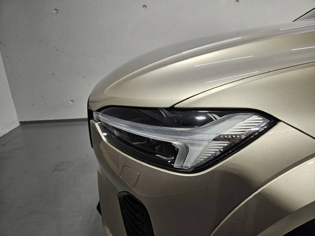VOLVO XC60 2.0 T8 TE Ultra Dark eAWD-image-9