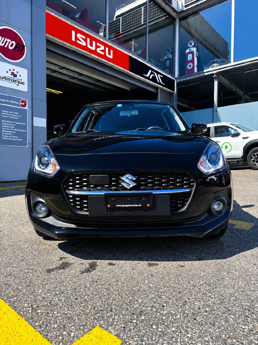 SUZUKI Swift 1.2 Compact Top Hybrid-image-0
