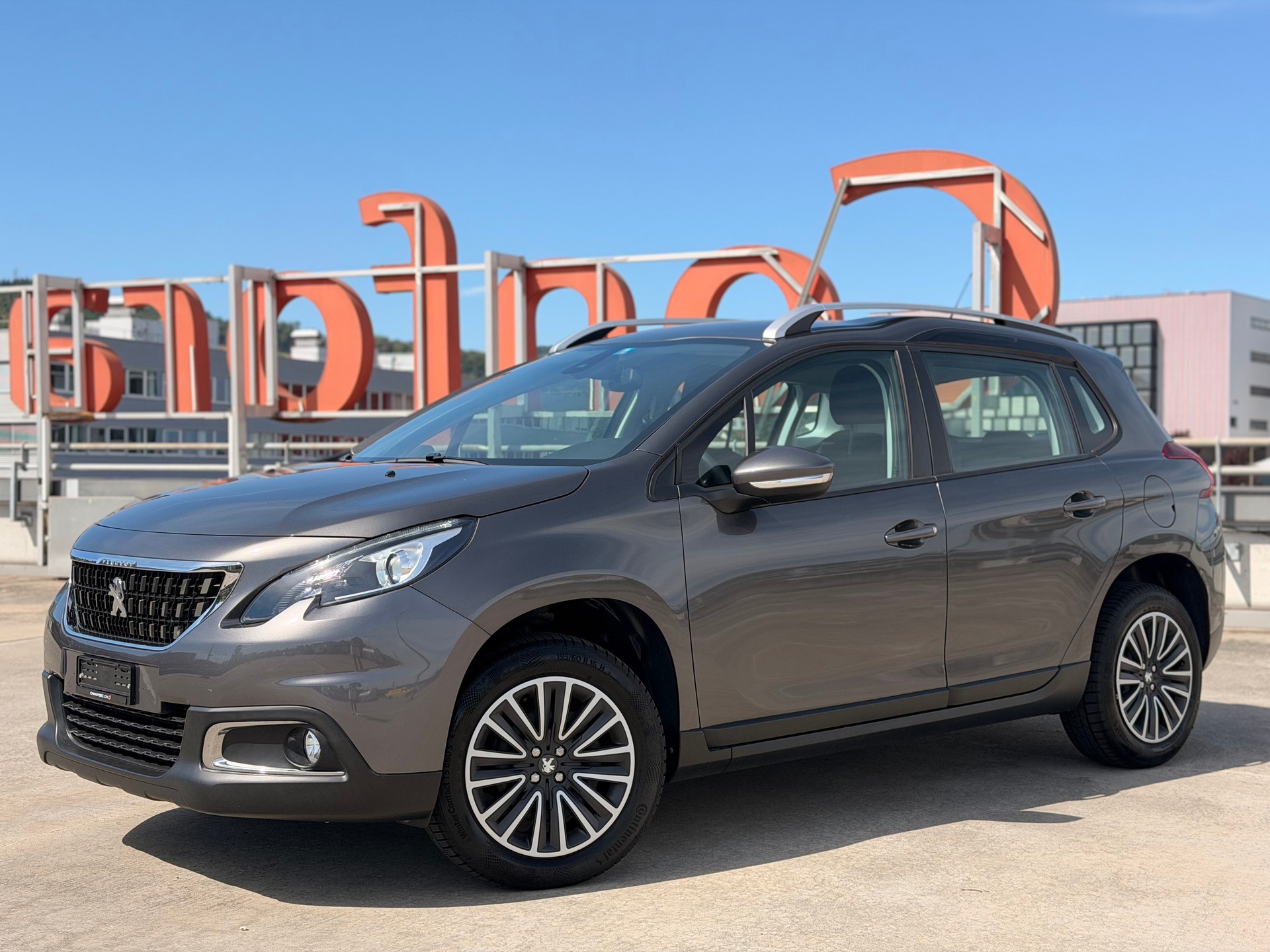 PEUGEOT 2008 1.2 PureTech Active-image-0