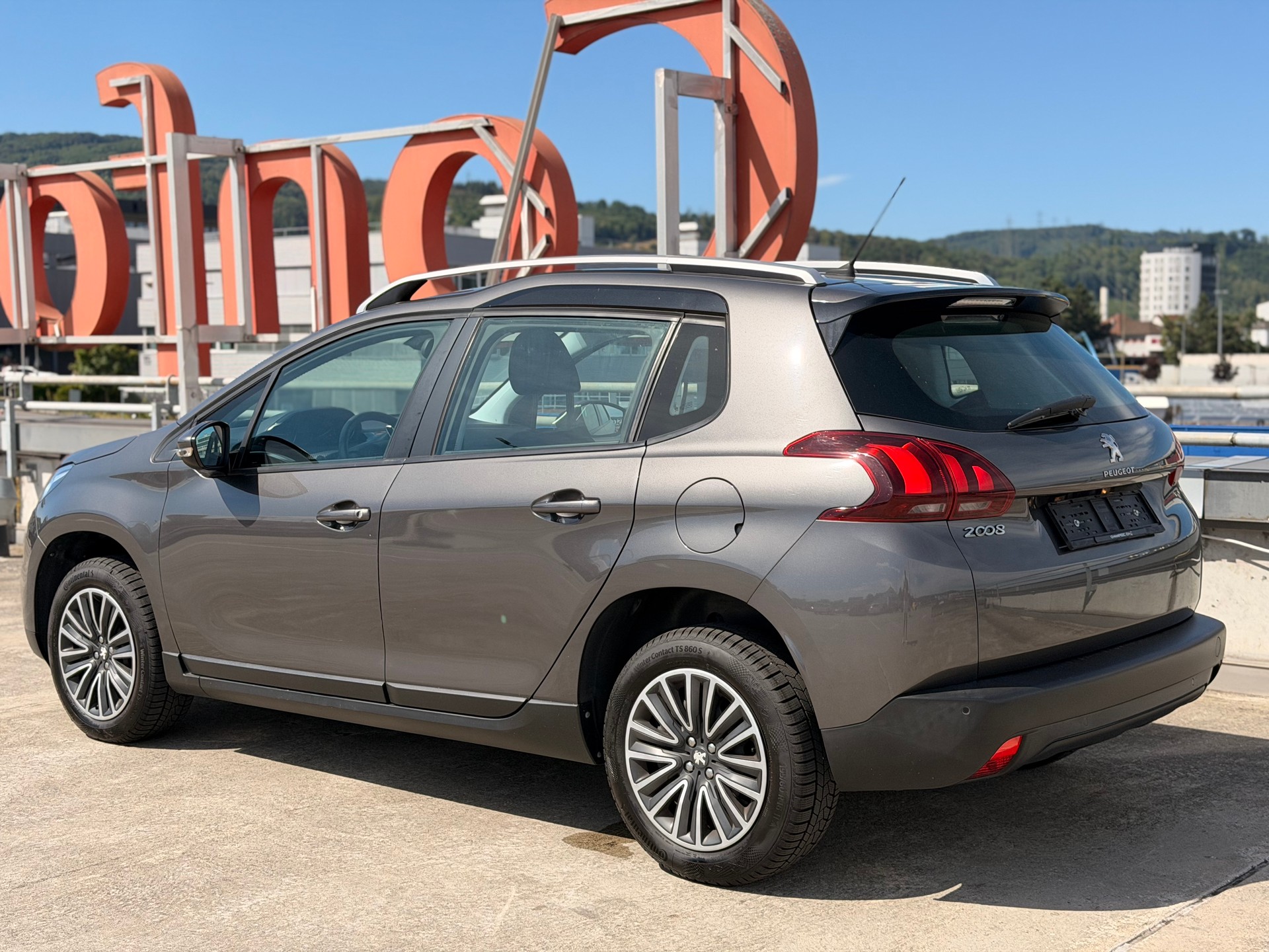 PEUGEOT 2008 1.2 PureTech Active-image-6