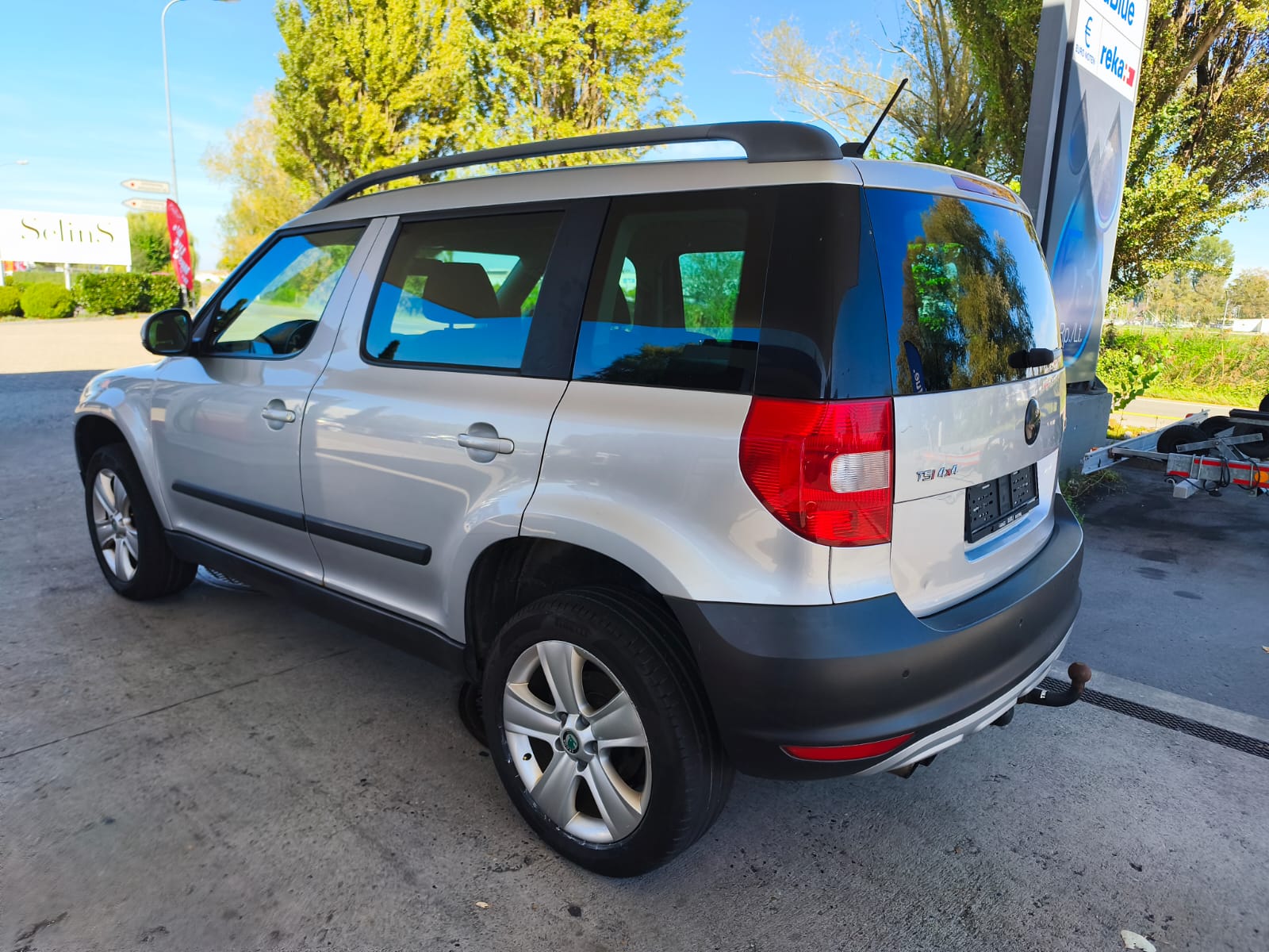 SKODA Yeti 1.8 TSI Elegance 4x4-image-3