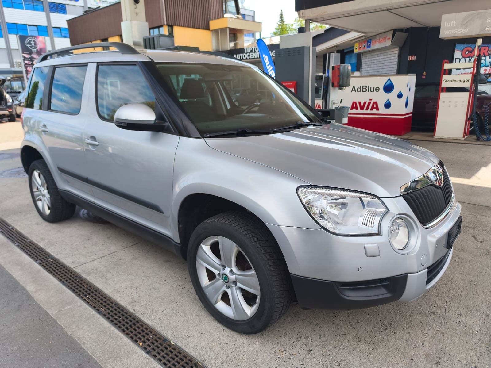 SKODA Yeti 1.8 TSI Elegance 4x4-image-0