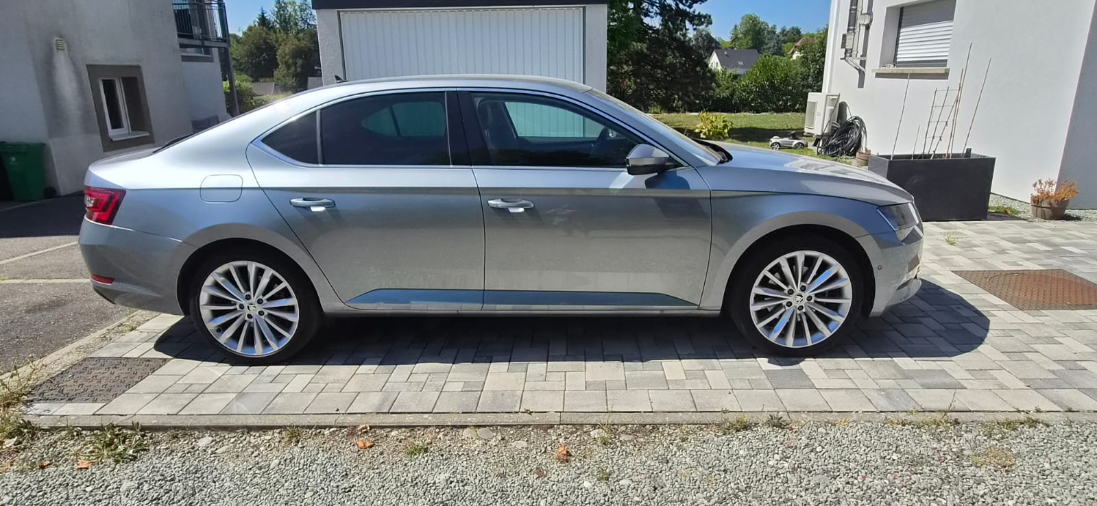 SKODA 1.8 TSI Style DSG-image-0
