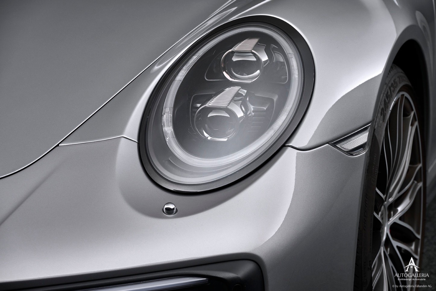 PORSCHE 911 Turbo PDK-image-5