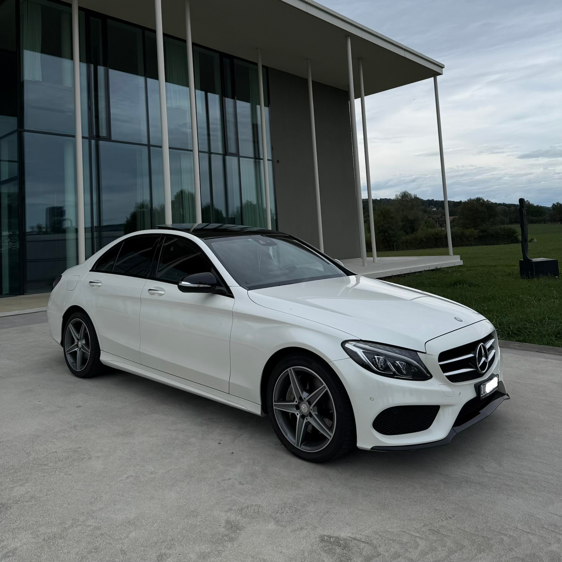 MERCEDES-BENZ C 400 AMG Line 4matic-image-0