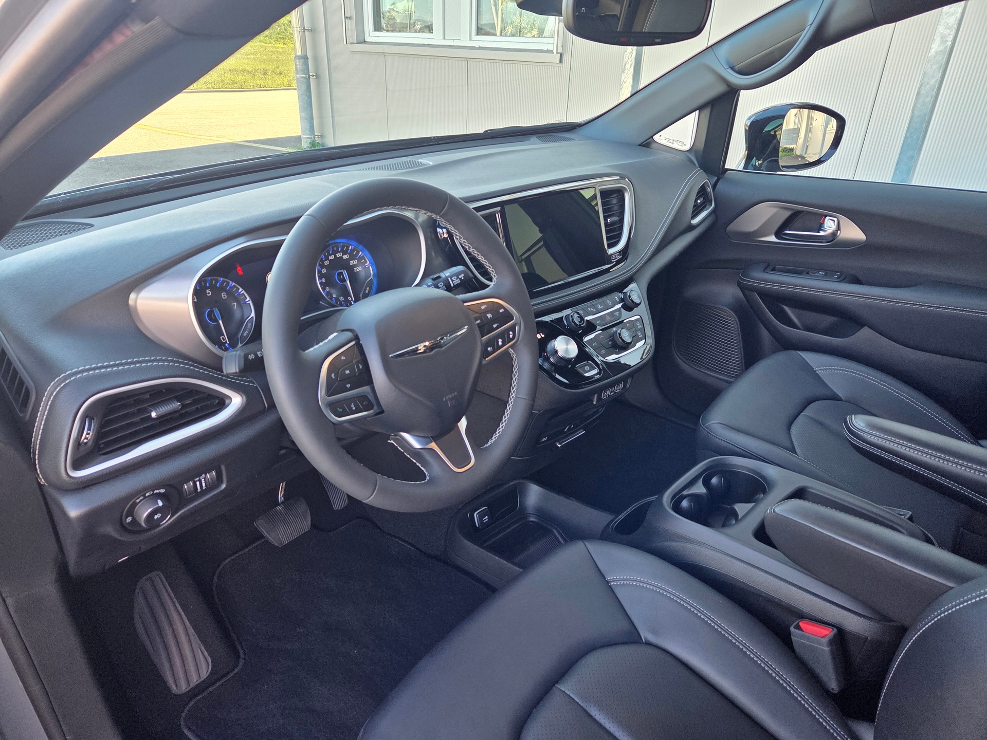 CHRYSLER Pacifica 3.6 V6 Select 291 PS / 8-Plätzer-image-4