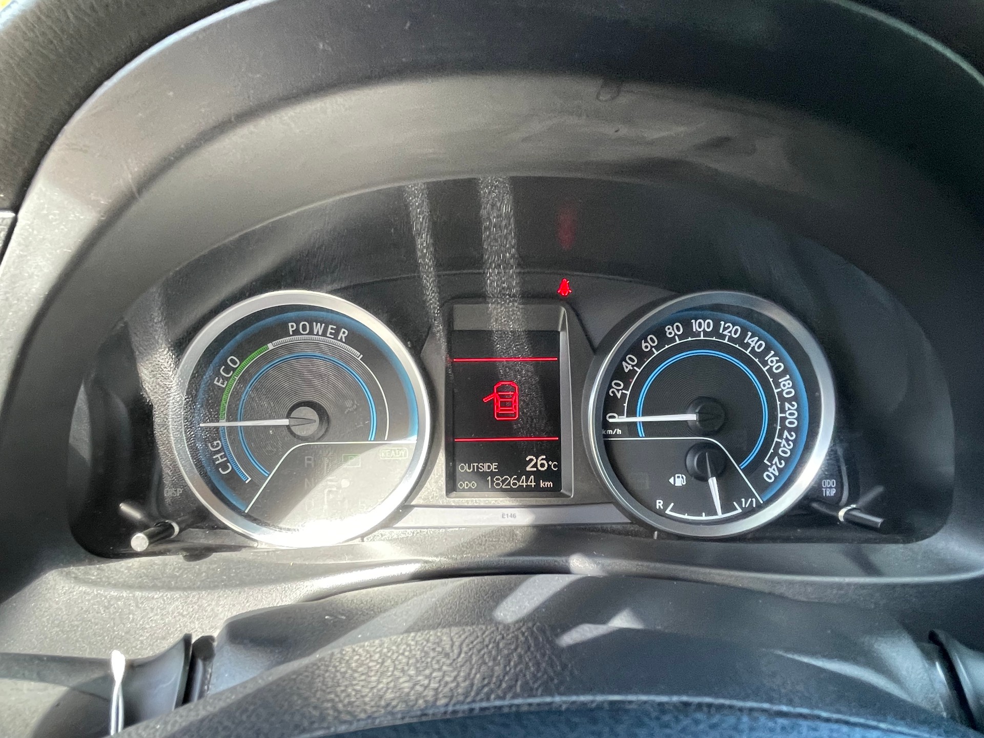 TOYOTA Auris 1.8 16V HSD Linea Luna-image-13
