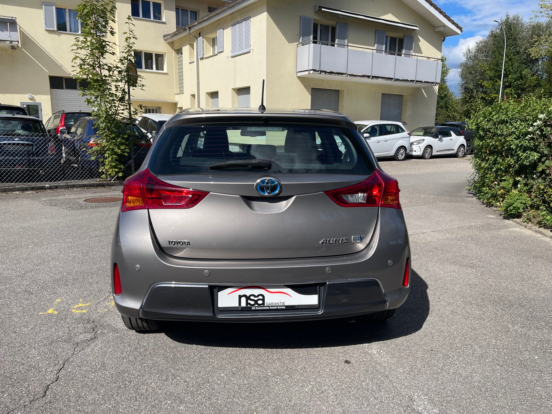 TOYOTA Auris 1.8 16V HSD Linea Luna-image-3