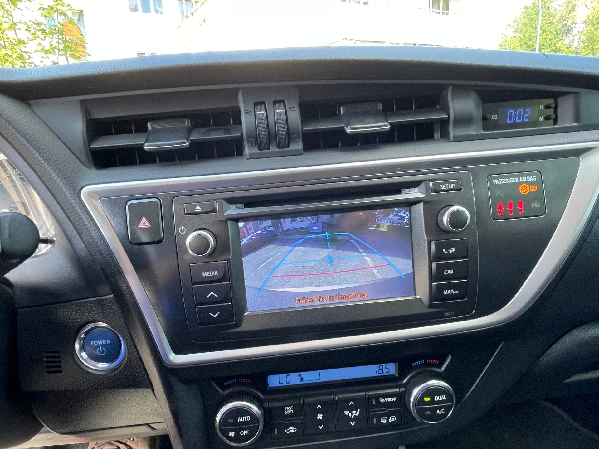 TOYOTA Auris 1.8 16V HSD Linea Luna-image-12